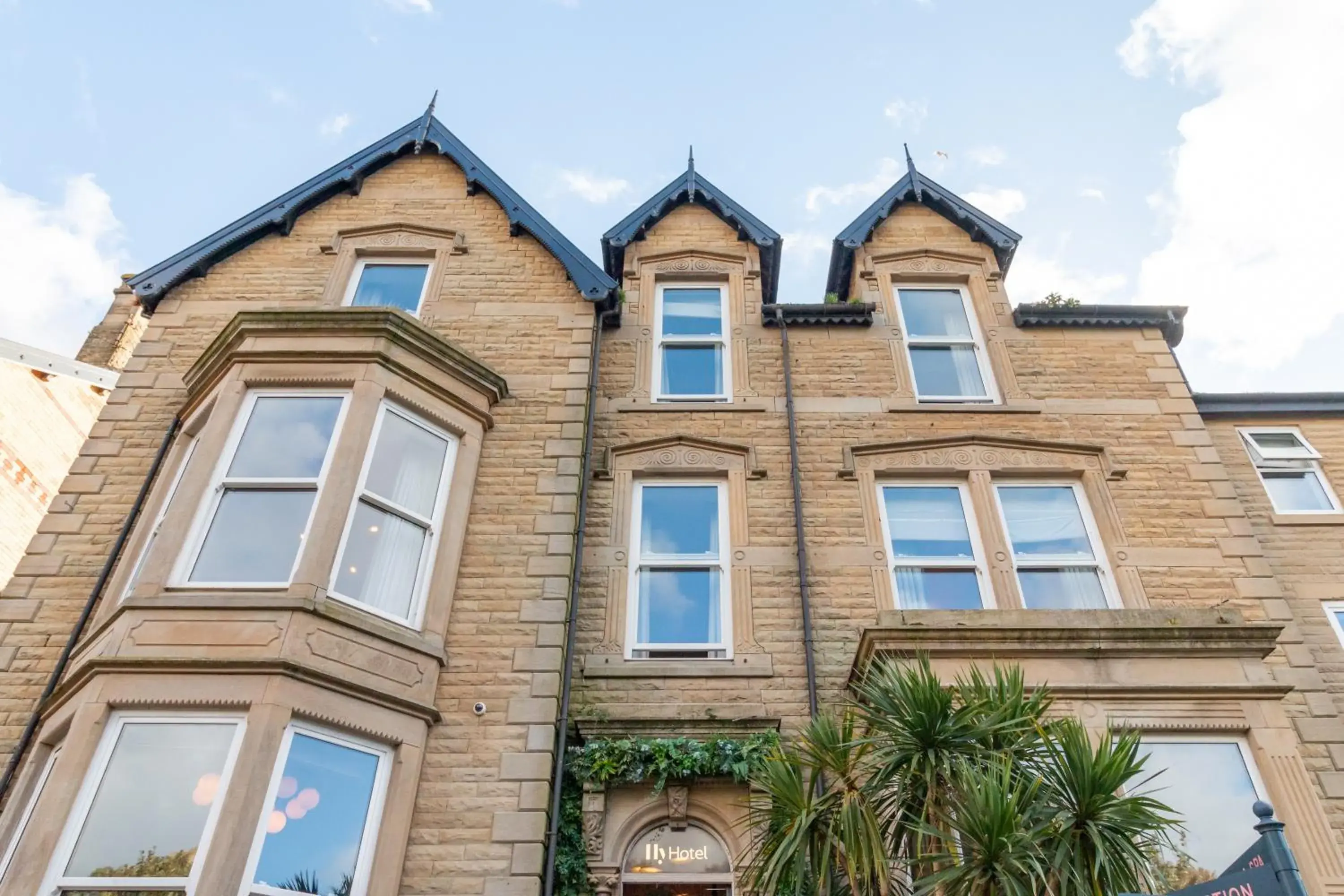 Property building in Hy Lytham St Anne's Property building in Hy Lytham St Anne's