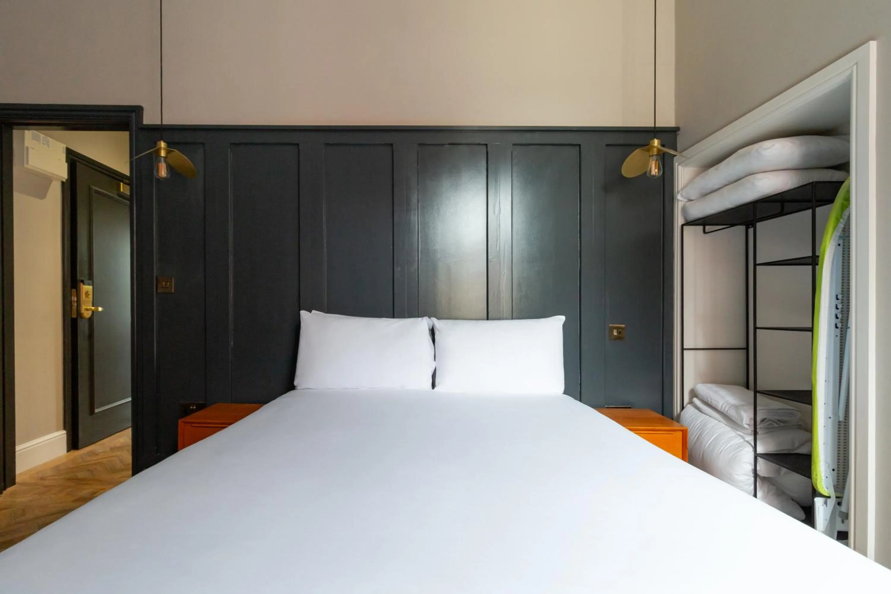 Bed in Hy Lytham St Anne's