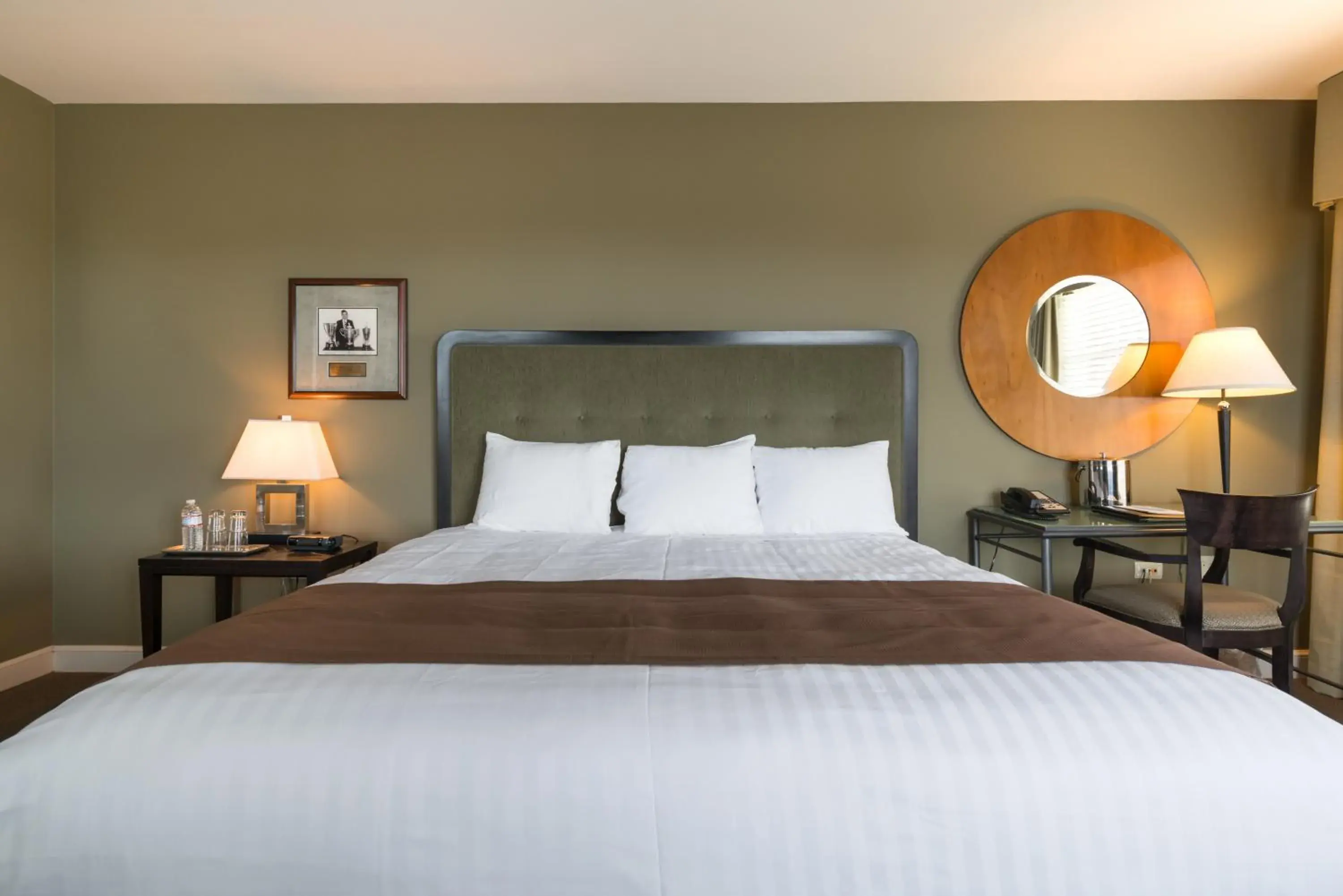 Property building, Bed in The Glen Club Property building, Bed in The Glen Club