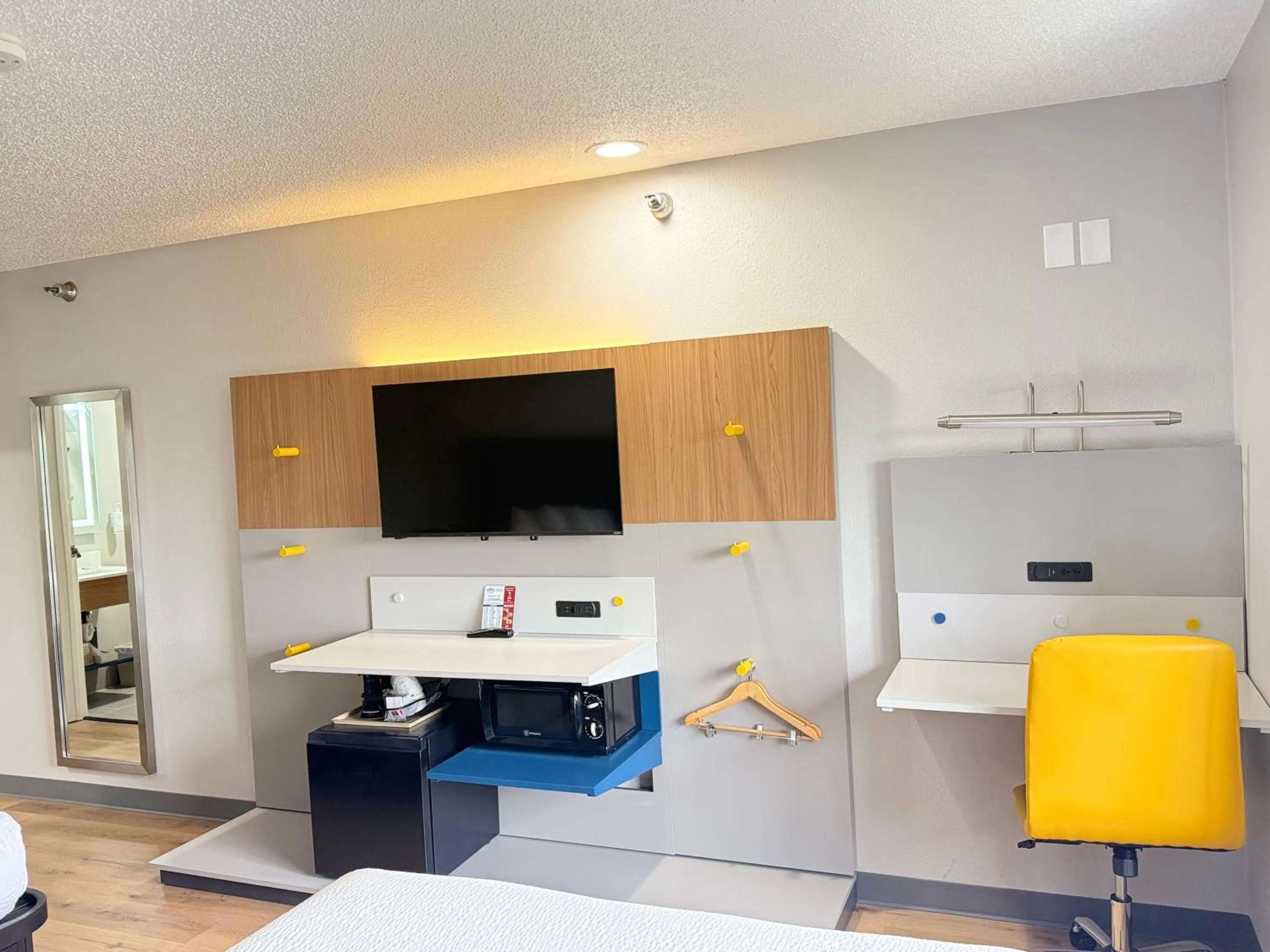 Microtel Inn & Suites by Wyndham Sioux Falls