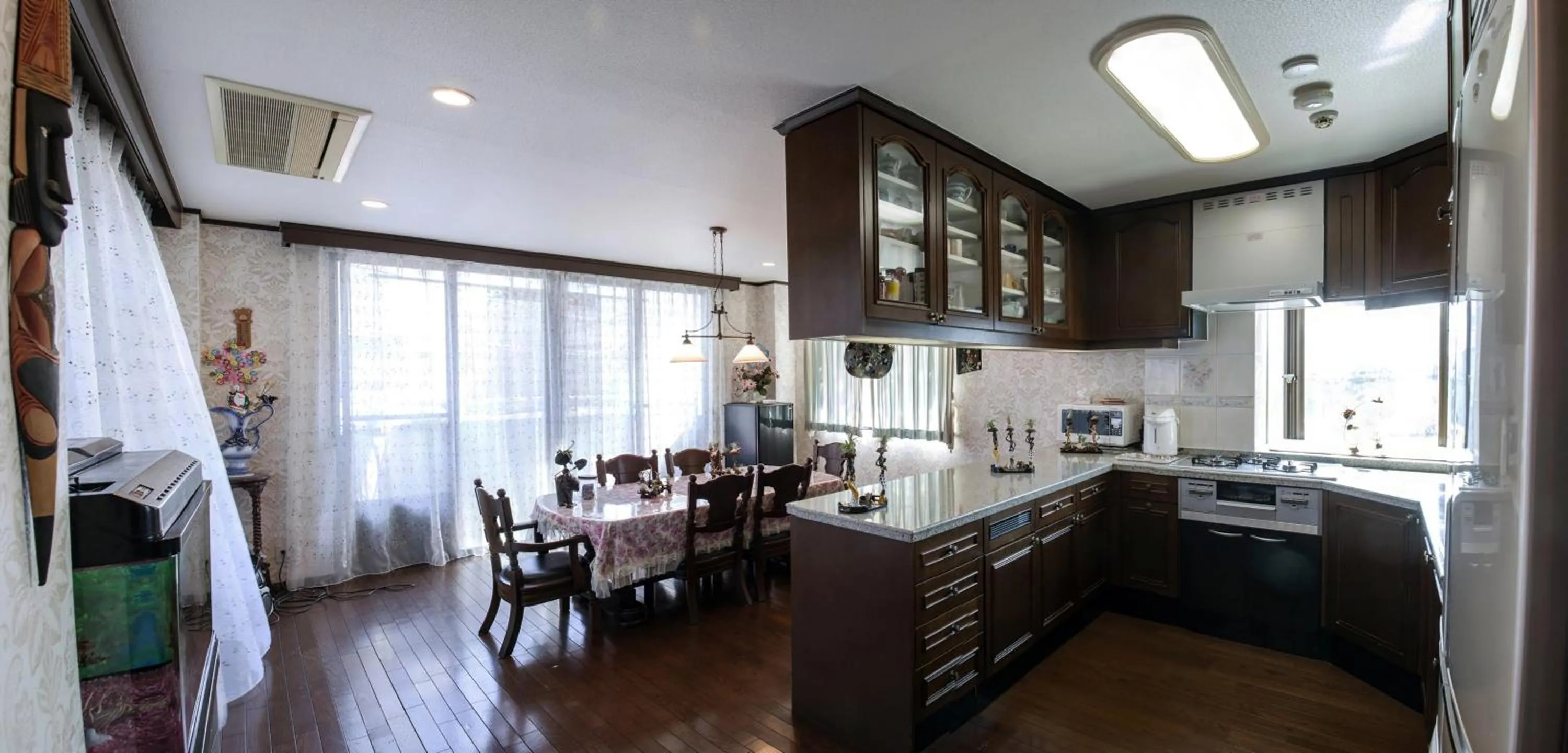 Restaurant/places to eat in Nakagawa's Cozy House