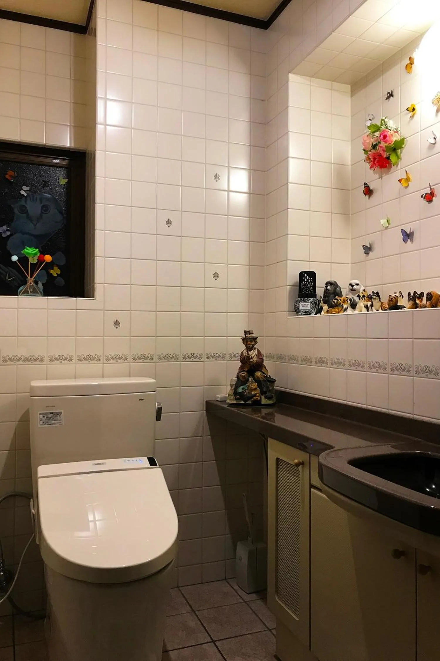 Toilet in Nakagawa's Cozy House