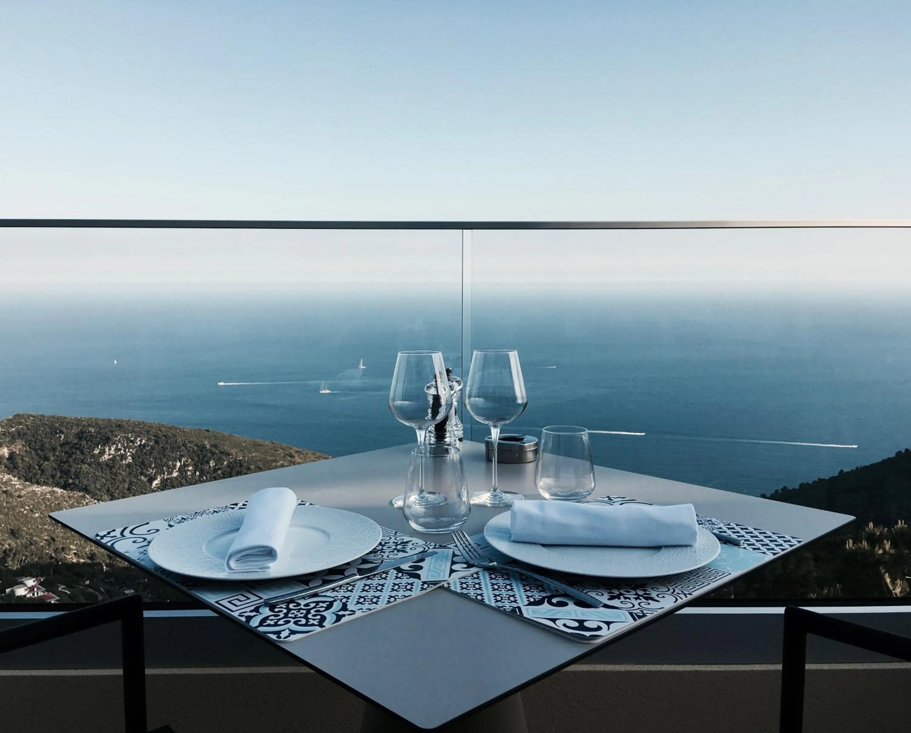 Balcony/Terrace in Les Terrasses d'Eze - Hôtel & Spa