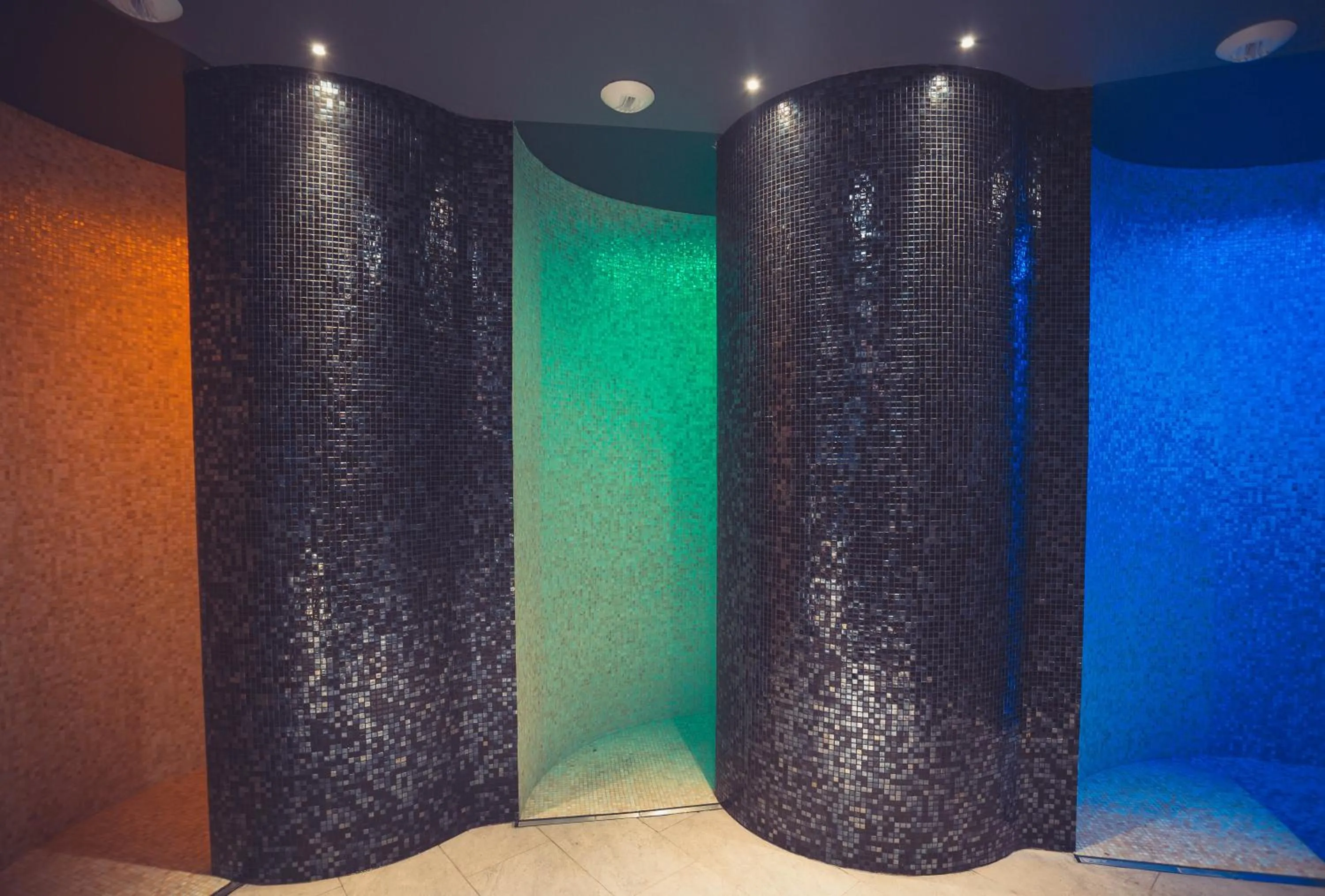 Shower in Les Terrasses d'Eze - Hôtel & Spa