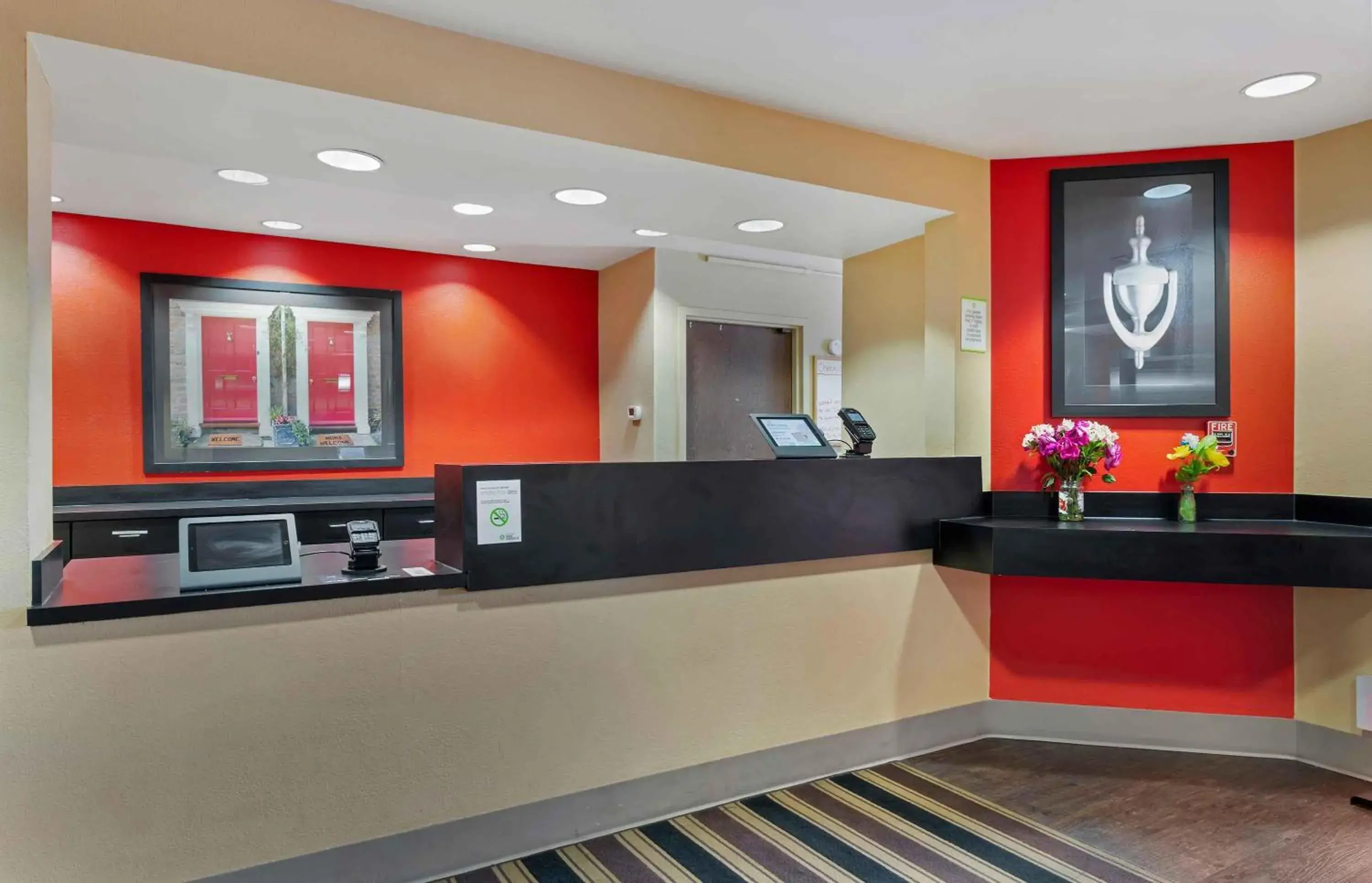 Lobby or reception in Extended Stay America Suites - Indianapolis - Castleton Lobby or reception in Extended Stay America Suites - Indianapolis - Castleton