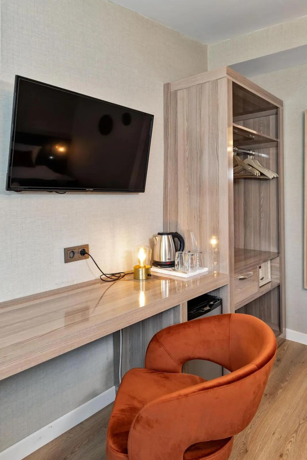 TV and multimedia in Nika otel & cafe