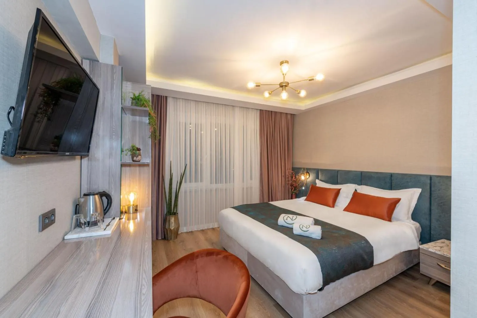 Photo of the whole room, Bed in Nika otel & cafe