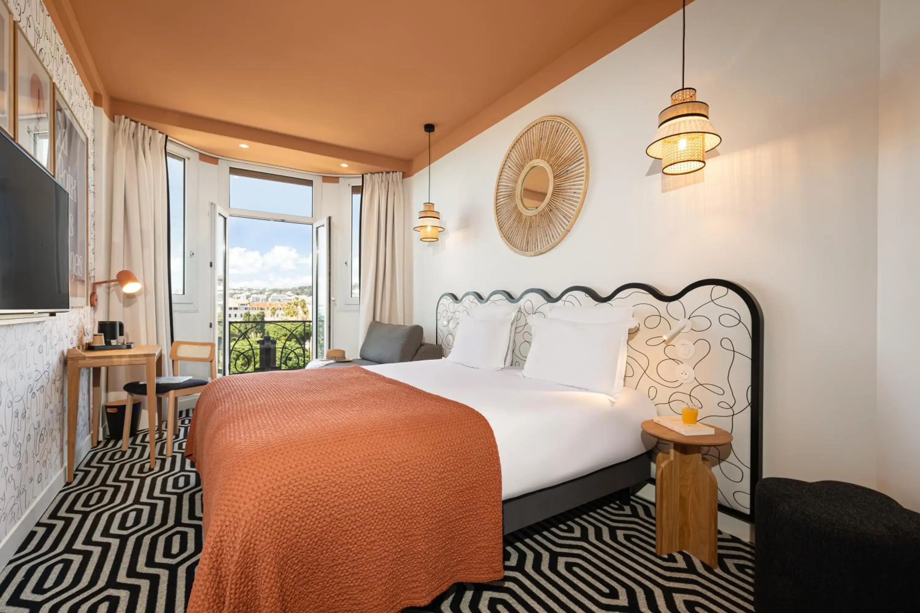 View (from property/room), Bed in Albert 1er View (from property/room), Bed in Albert 1er