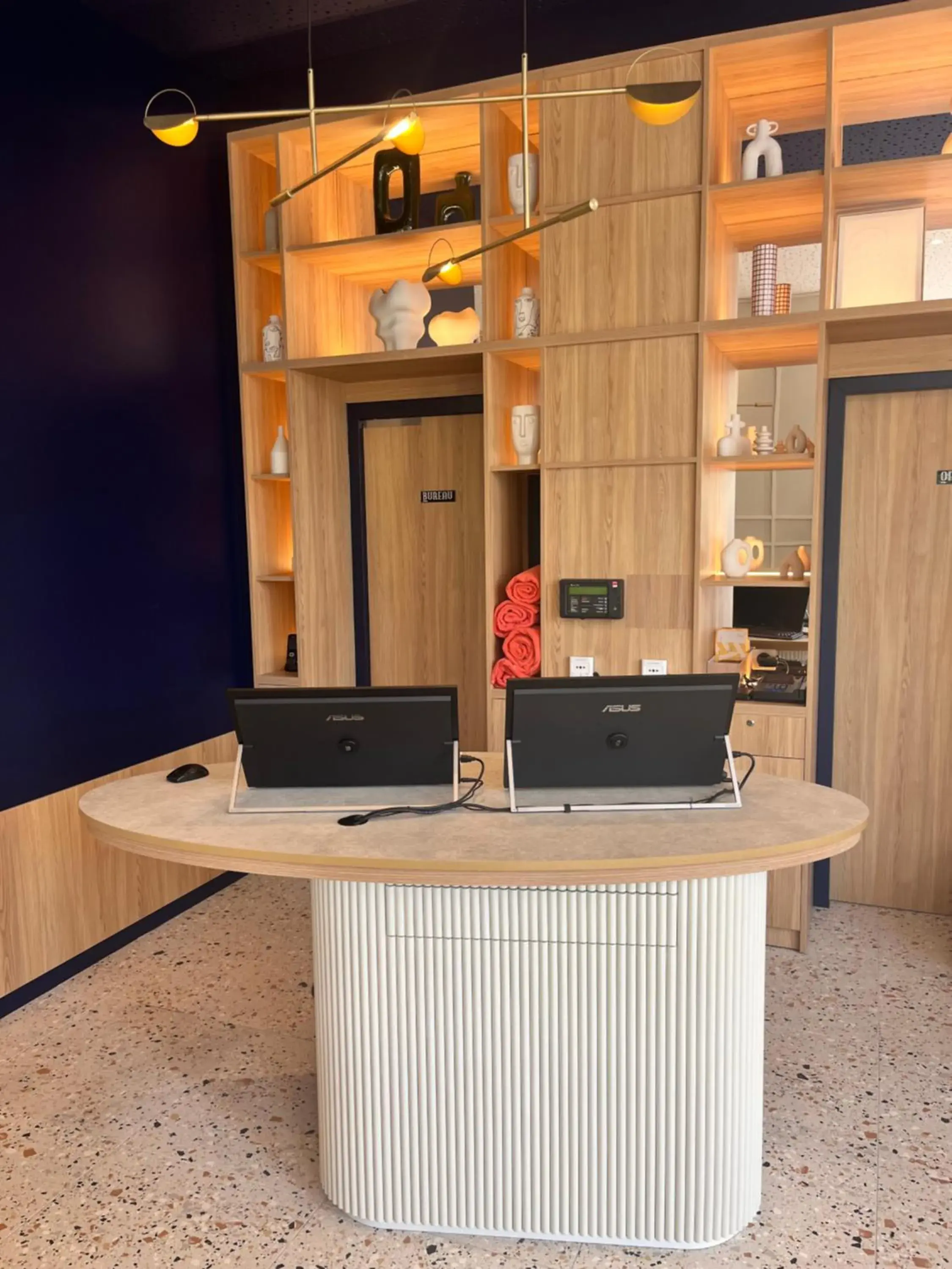 Lobby or reception in Albert 1er Lobby or reception in Albert 1er