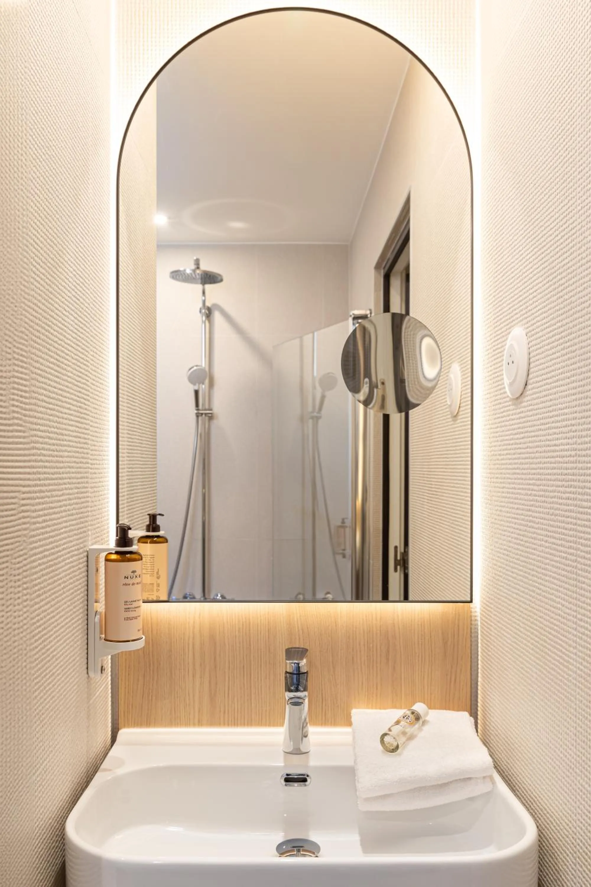 Bathroom in Albert 1er