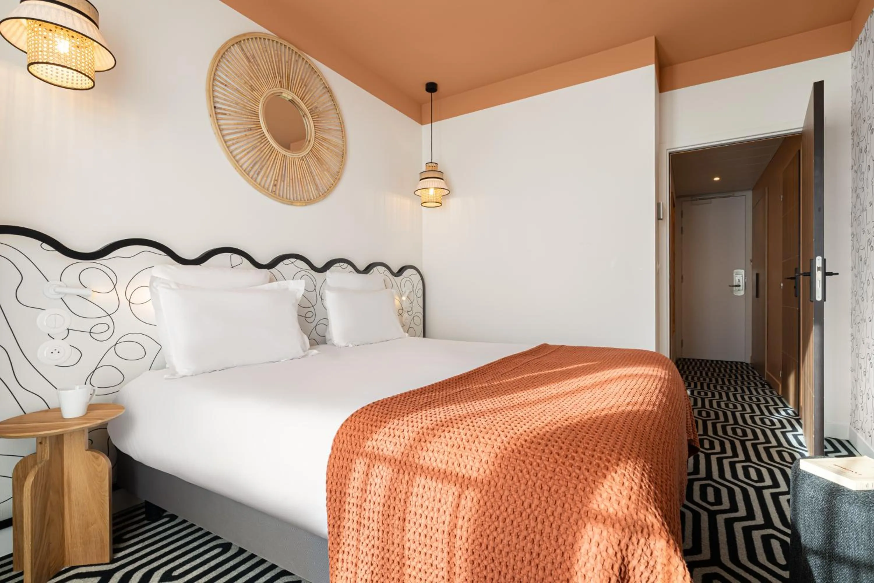 Bedroom, Bed in Albert 1er