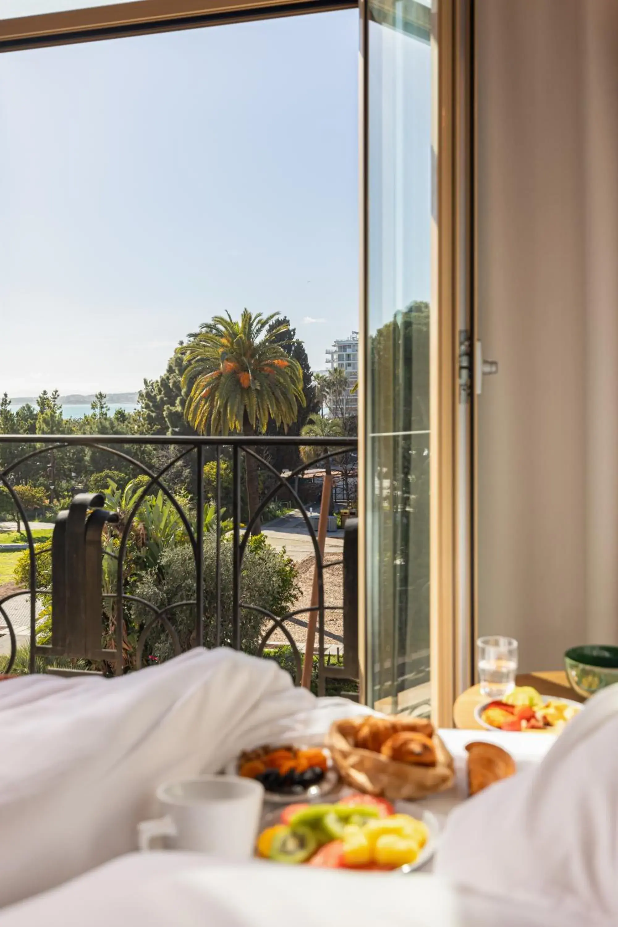 View (from property/room), Bed in Albert 1er View (from property/room), Bed in Albert 1er