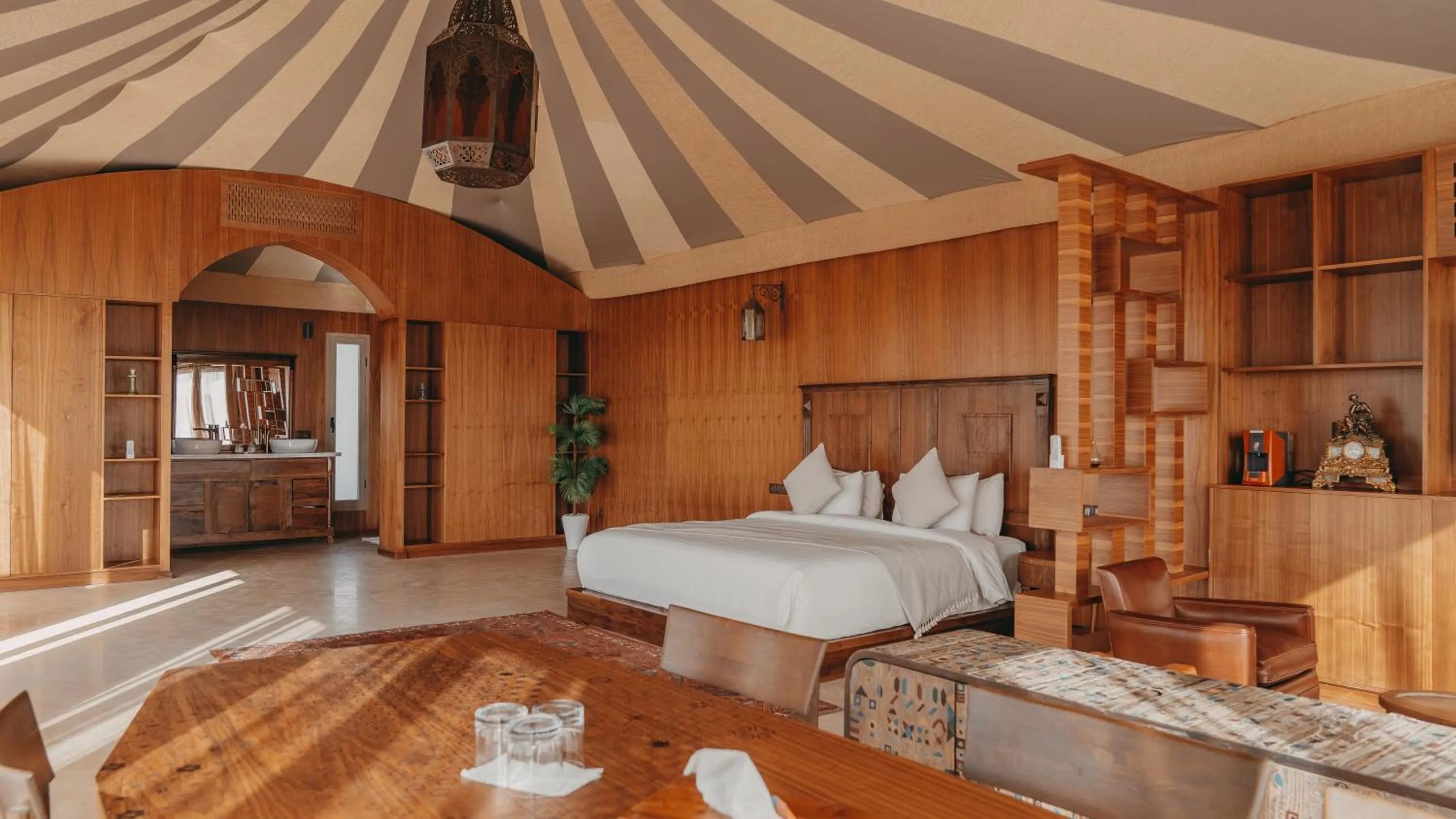 Photo of the whole room, Bed in The White Camel Camp - Agafay Desert Activities