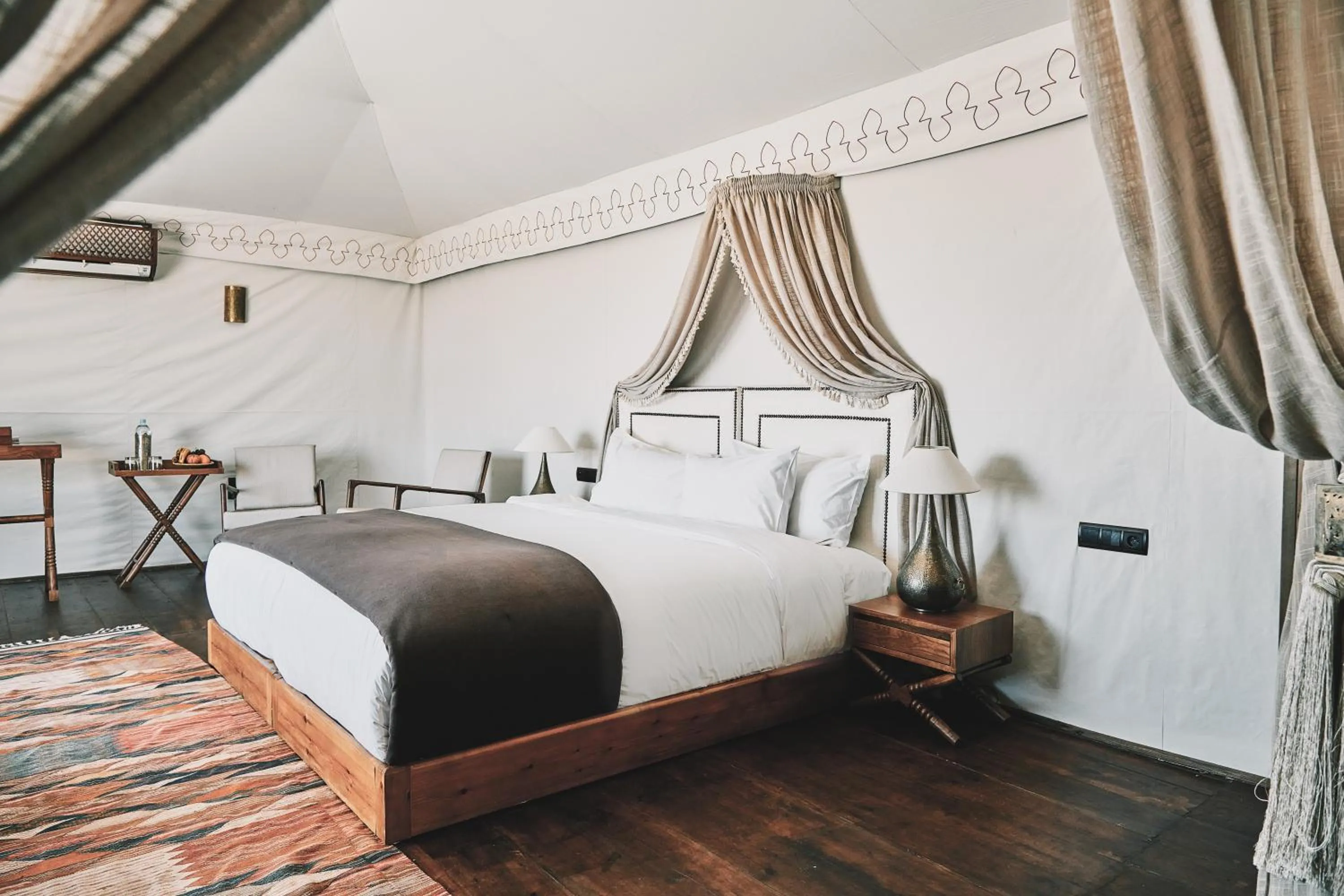 Photo of the whole room, Bed in The White Camel Camp - Agafay Desert Activities