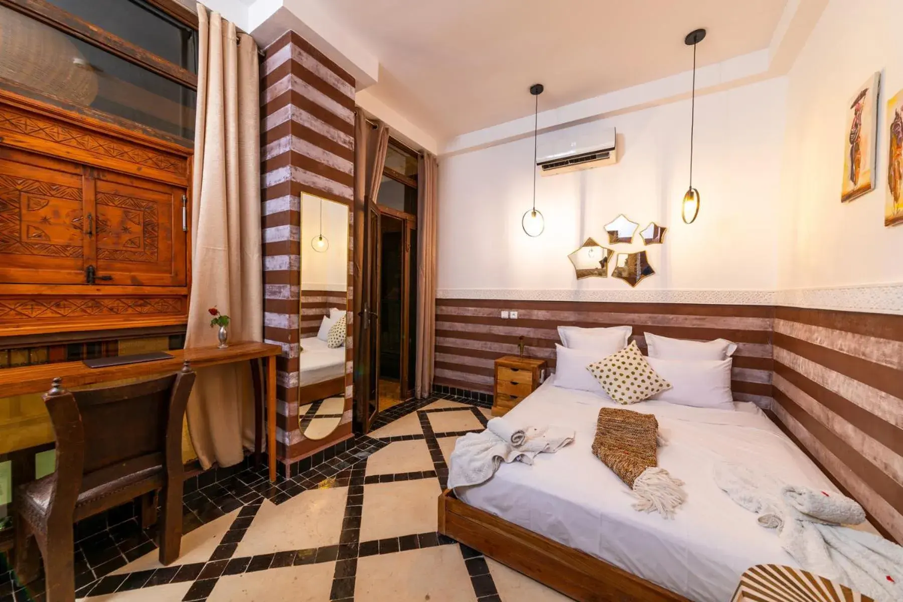 Photo of the whole room, Bed in Riad Ambre et Jasmin Photo of the whole room, Bed in Riad Ambre et Jasmin