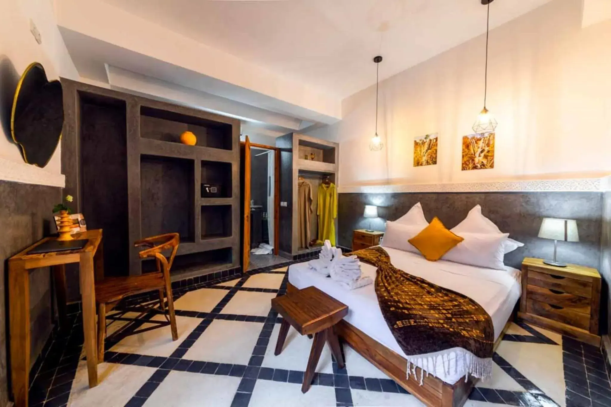 Superior Double Room in Riad Ambre et Jasmin Superior Double Room in Riad Ambre et Jasmin