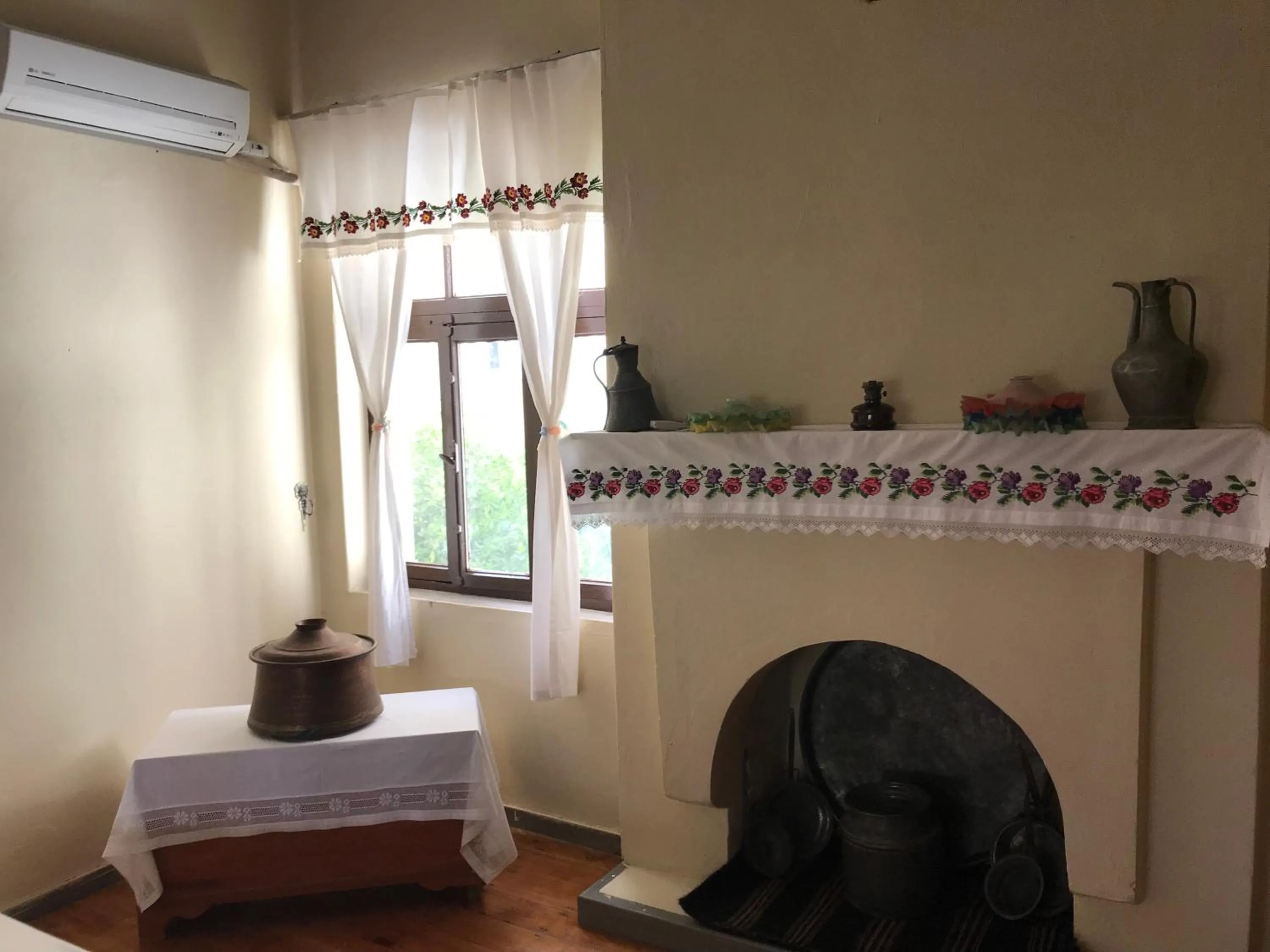 Bed in Bayraktar Konağı City Center