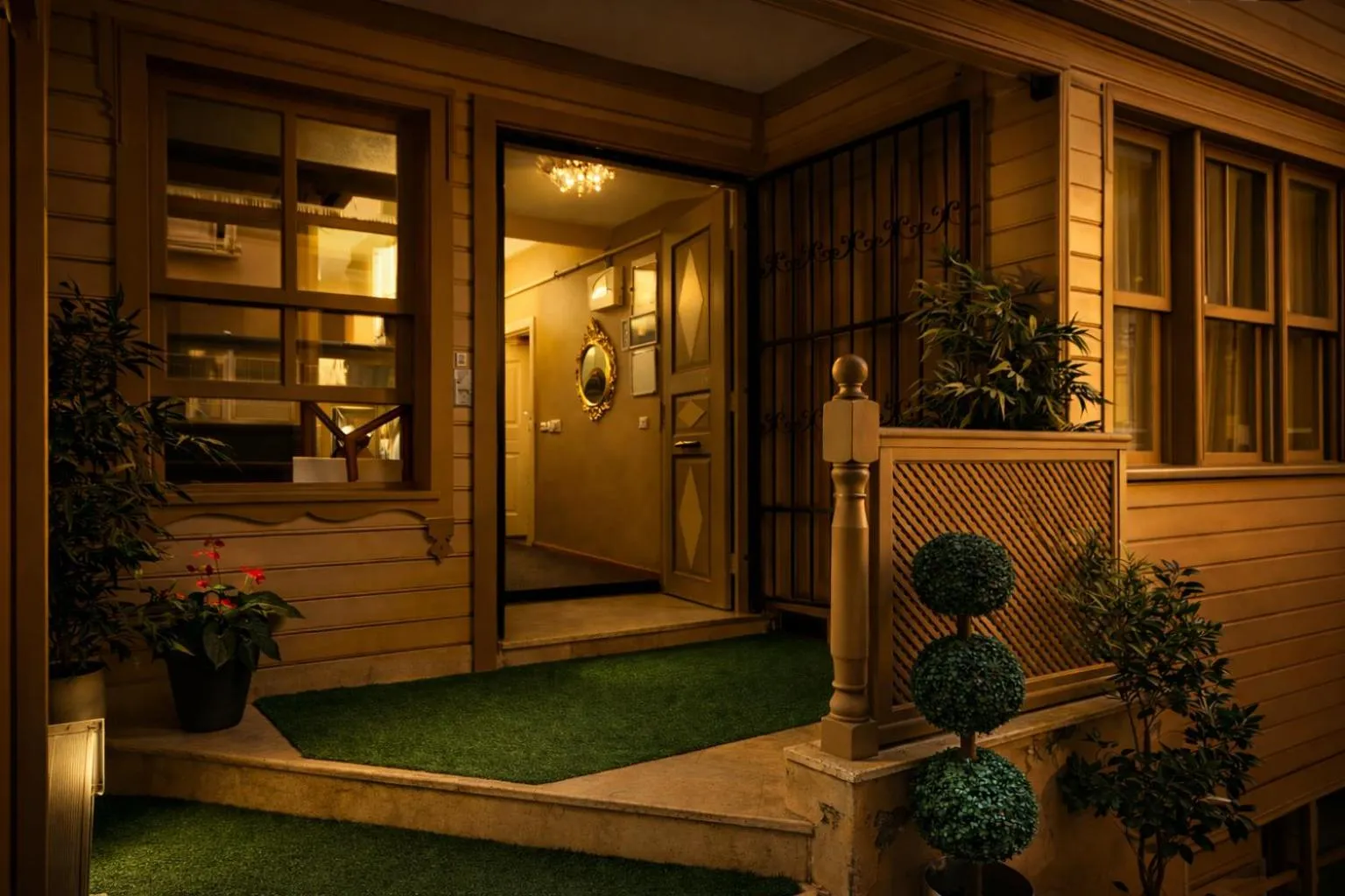 Night in valide-maide hotel