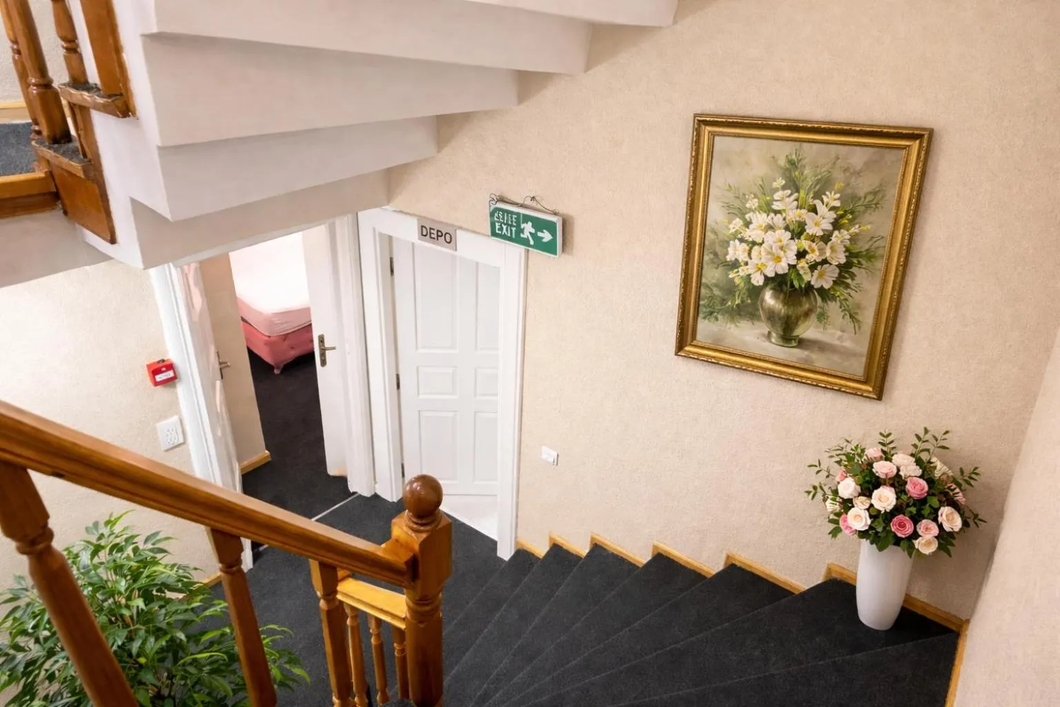 Decorative detail in valide-maide hotel