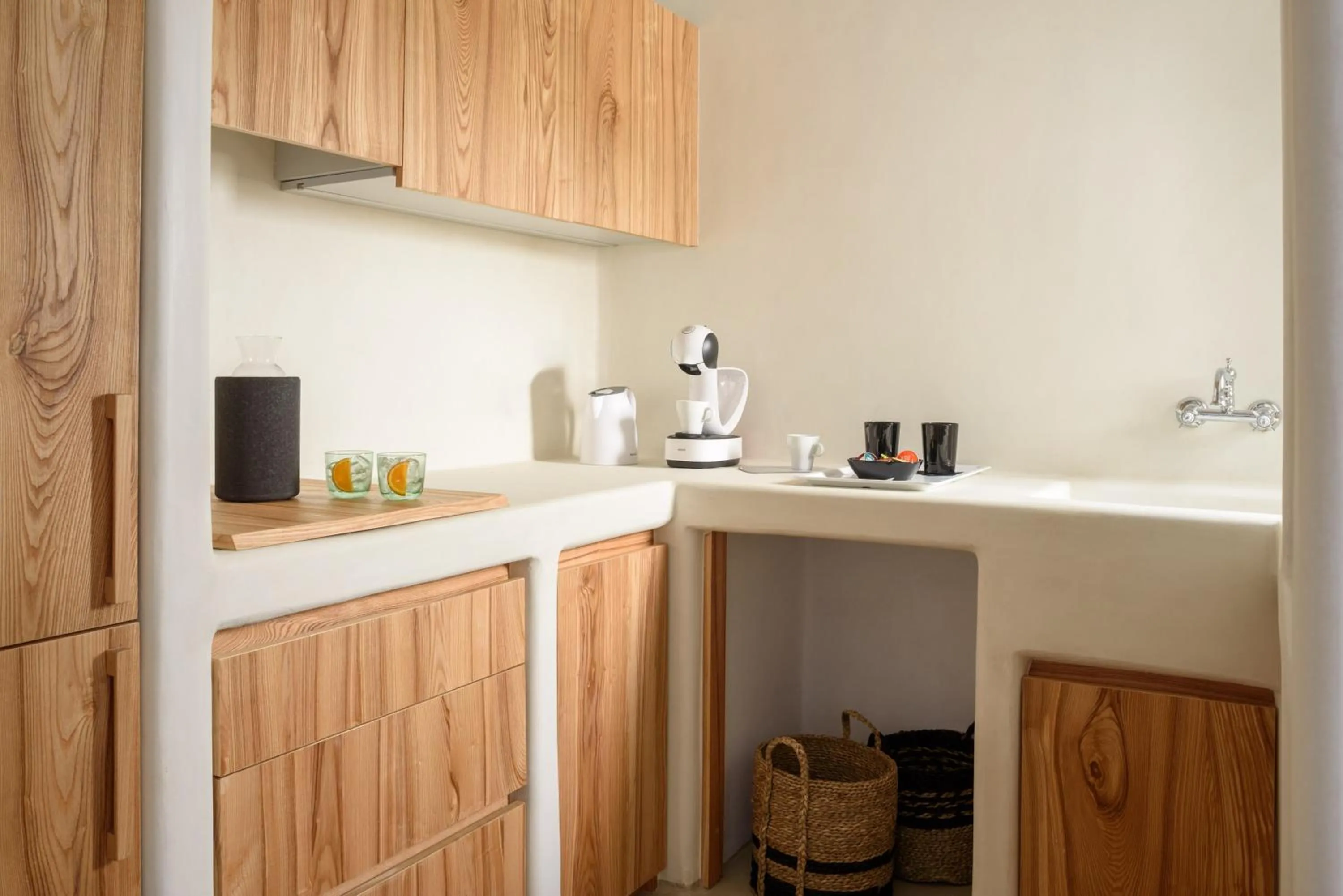 Kitchen or kitchenette in The Summit of Mykonos