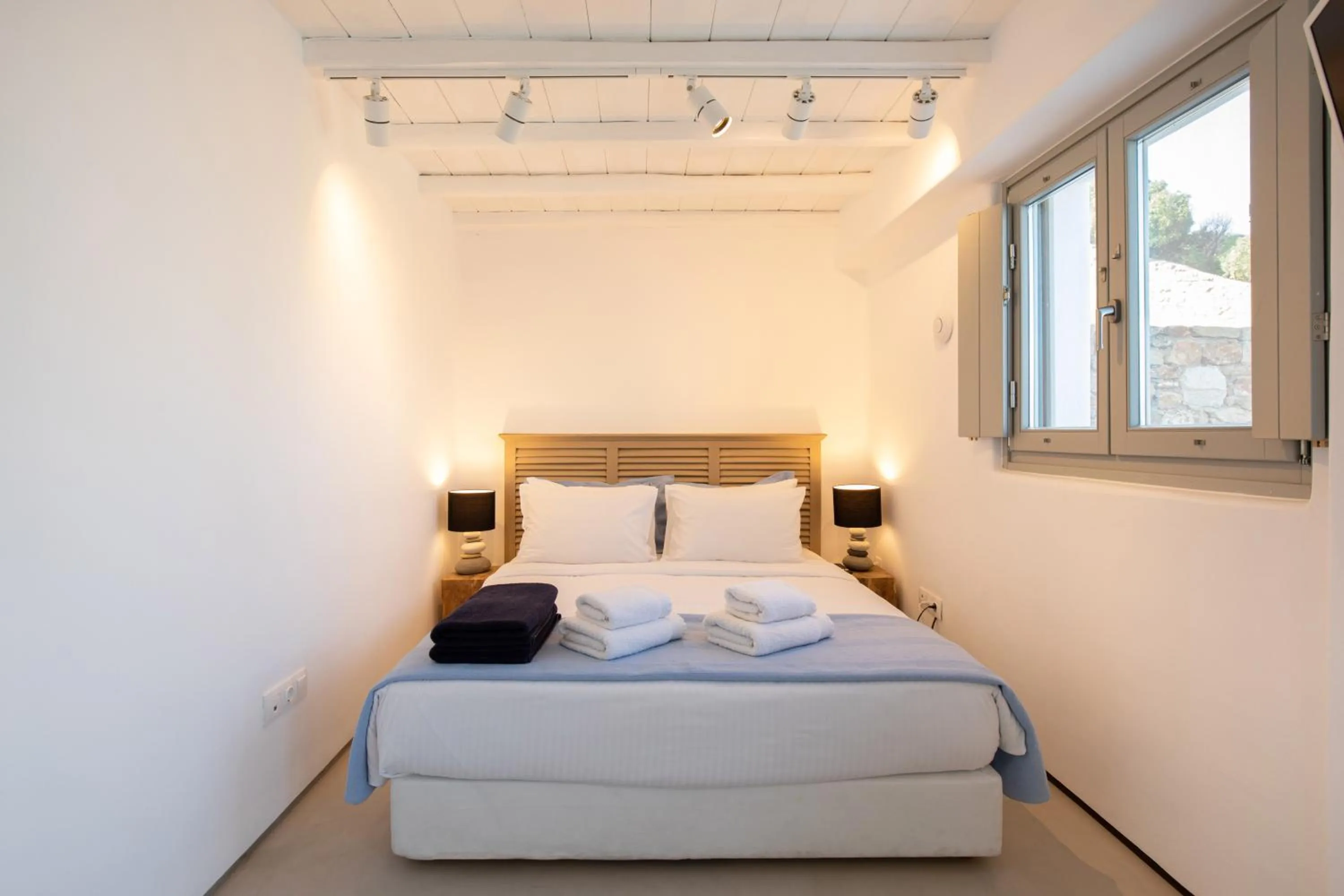 Bed in The Summit of Mykonos