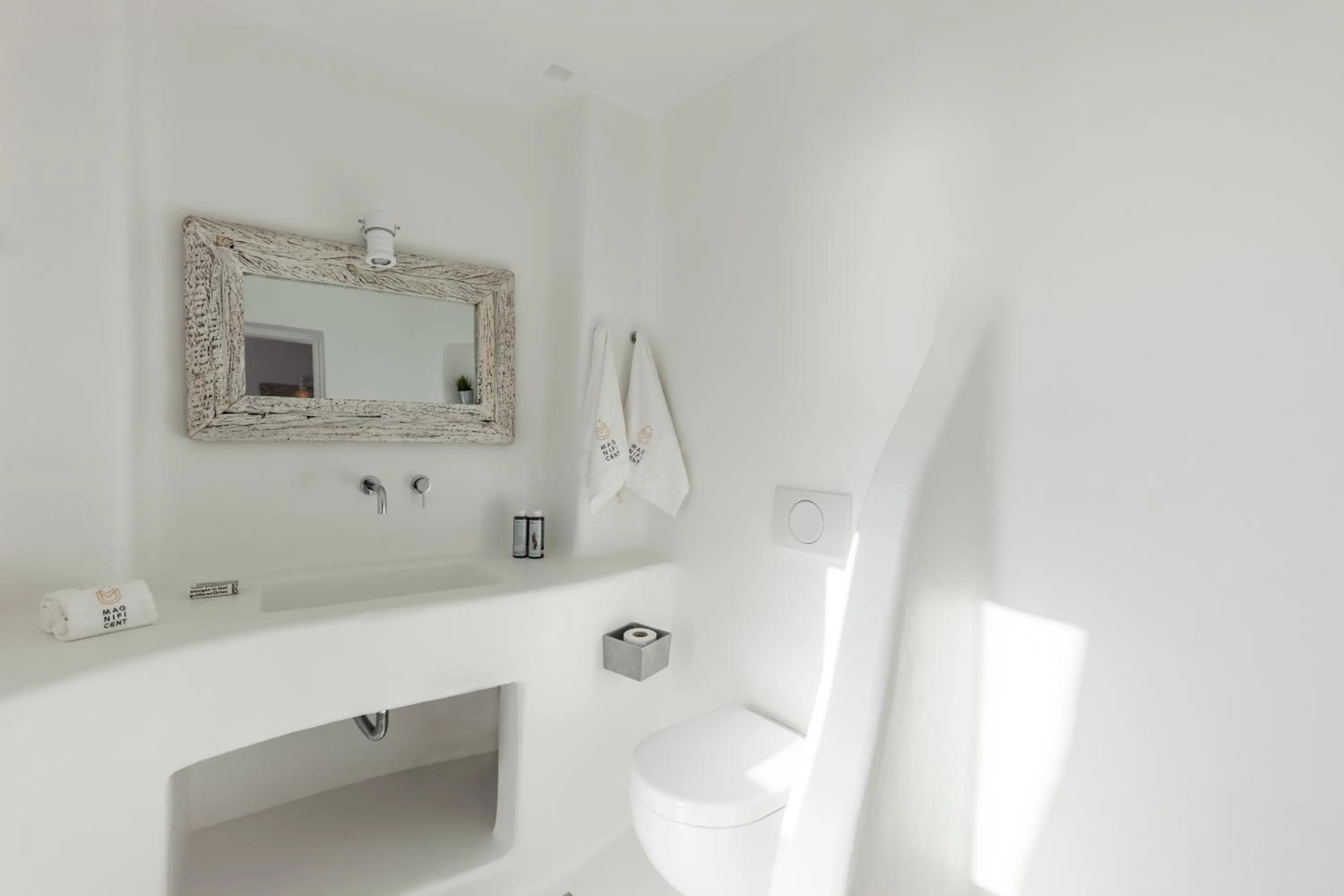 Shower in The Summit of Mykonos