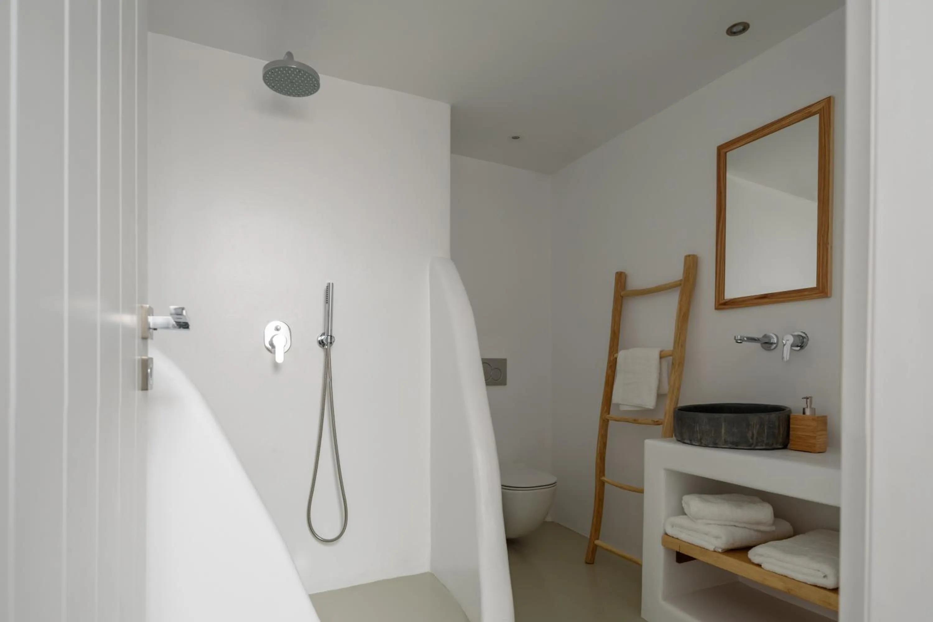 Shower in The Summit of Mykonos