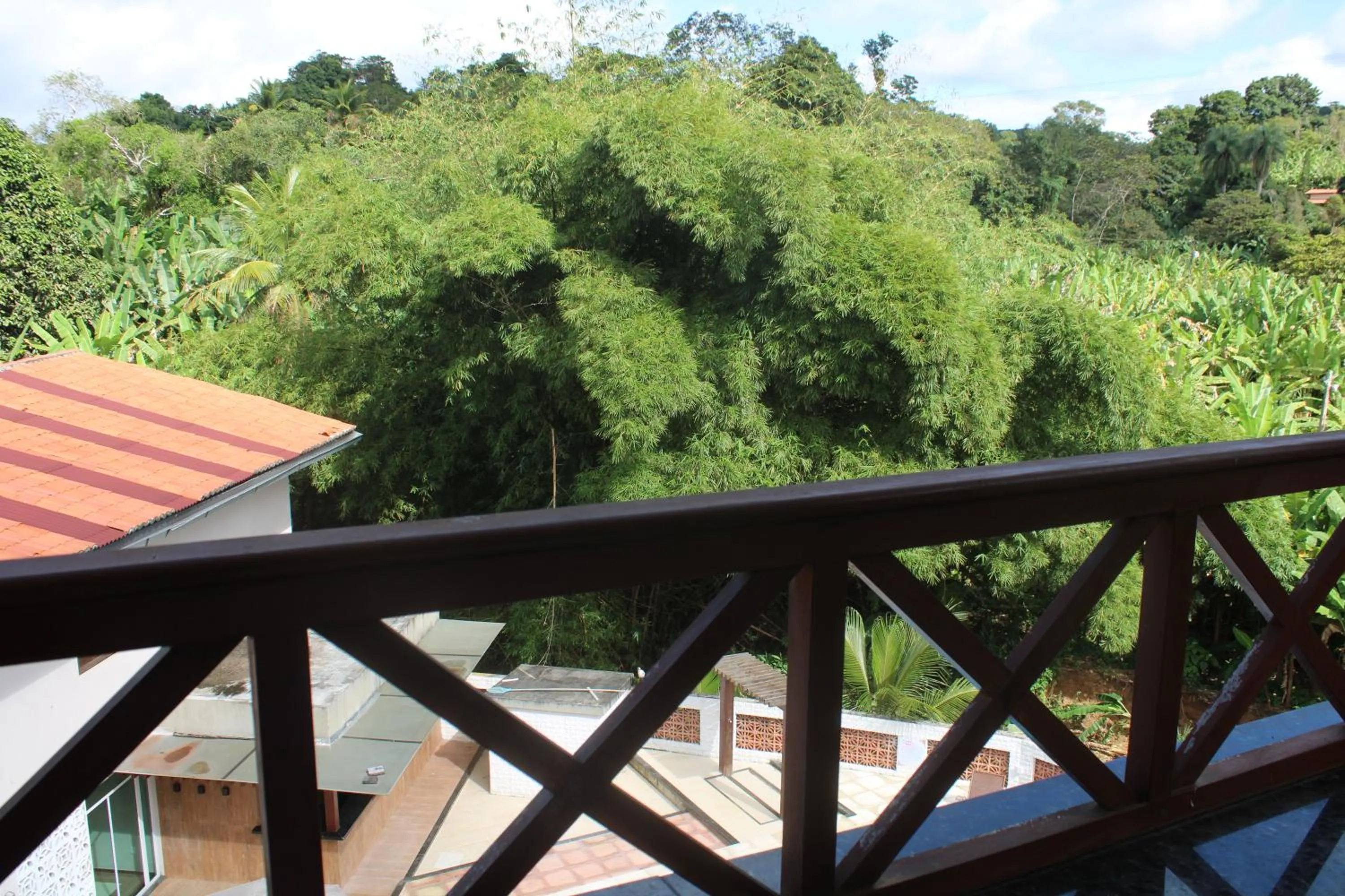 HOTEL CANTINHO DAS FLORES