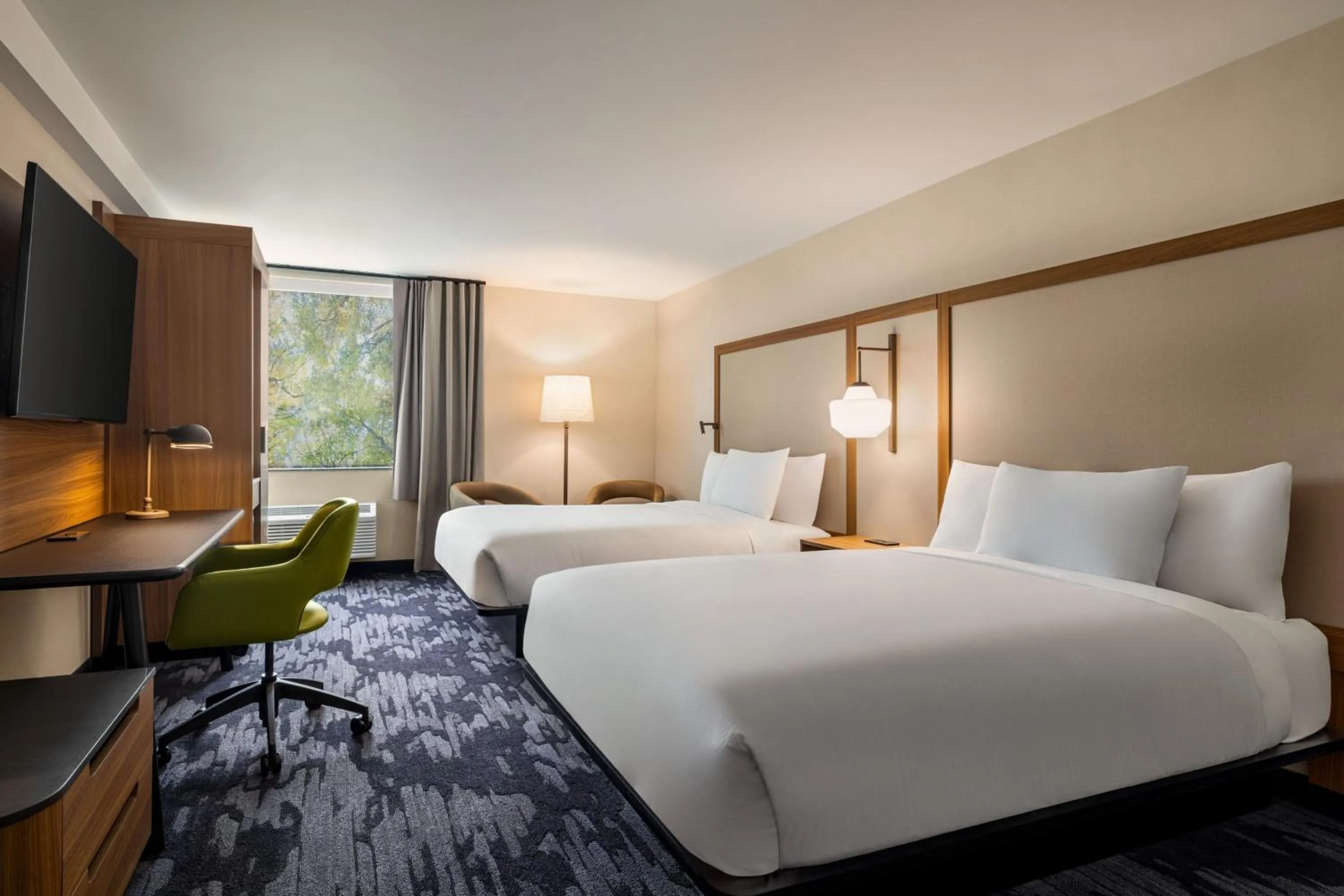 Photo of the whole room, Bed in Fairfield by Marriott Inn & Suites Madison South