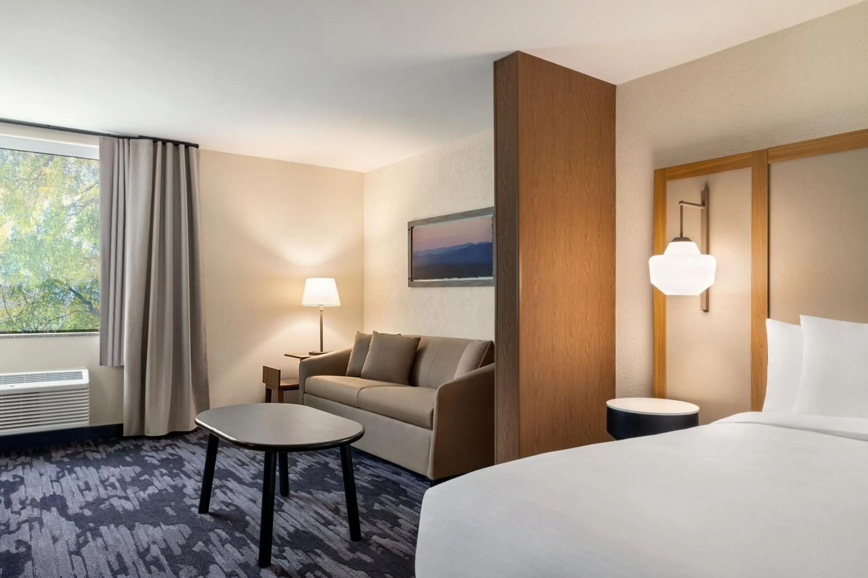 Photo of the whole room, Bed in Fairfield by Marriott Inn & Suites Madison South