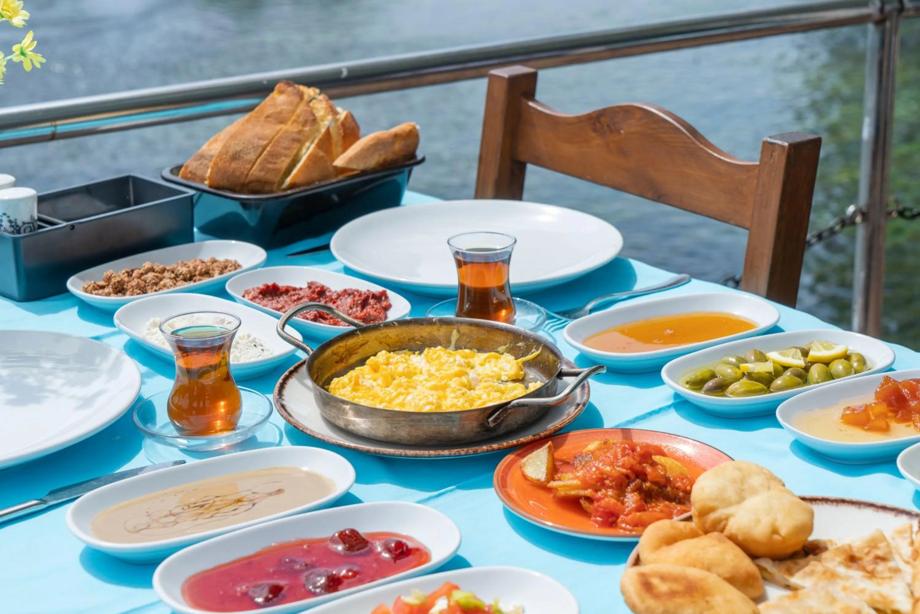 Breakfast in MANDALİN AKYAKA
