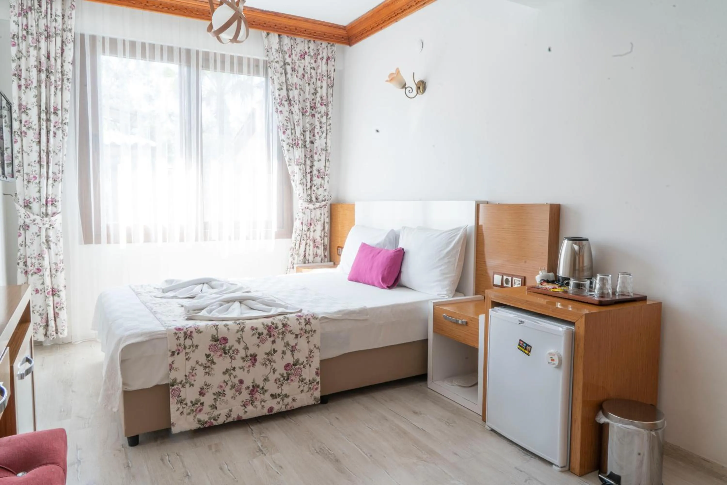 Coffee/tea facilities in MANDALİN AKYAKA