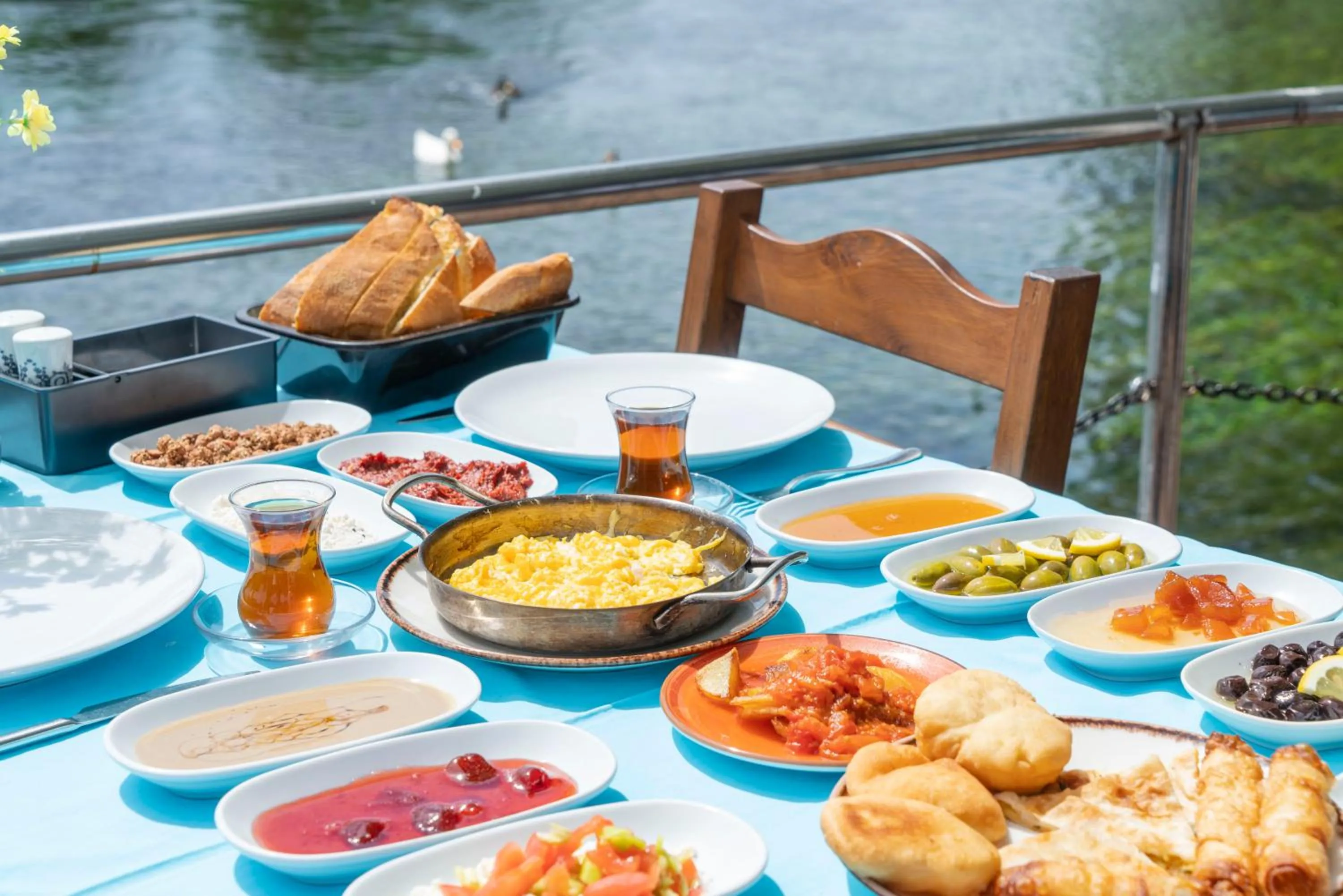 Breakfast in MANDALİN AKYAKA