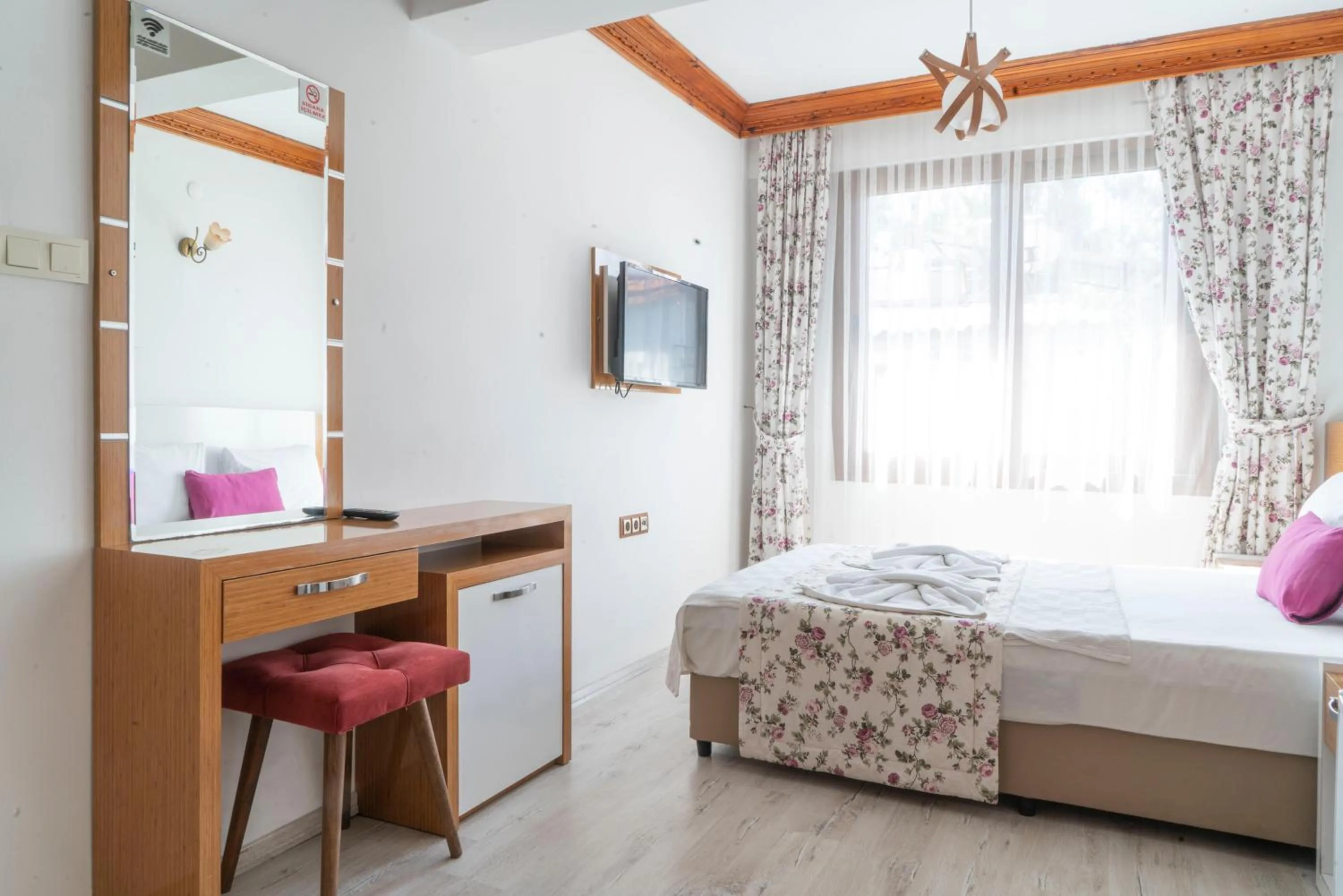 Bed in MANDALİN AKYAKA