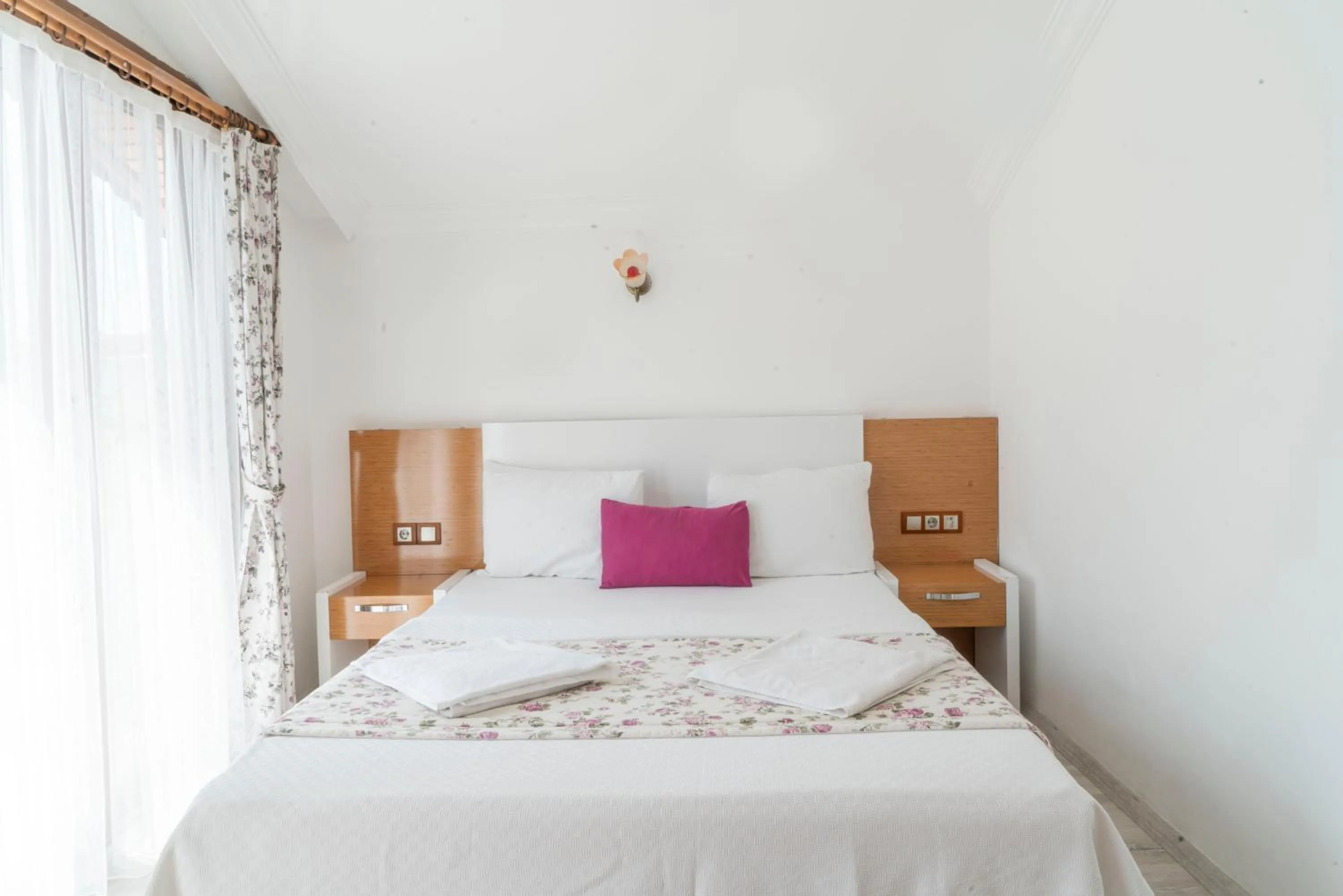 Bed in MANDALİN AKYAKA