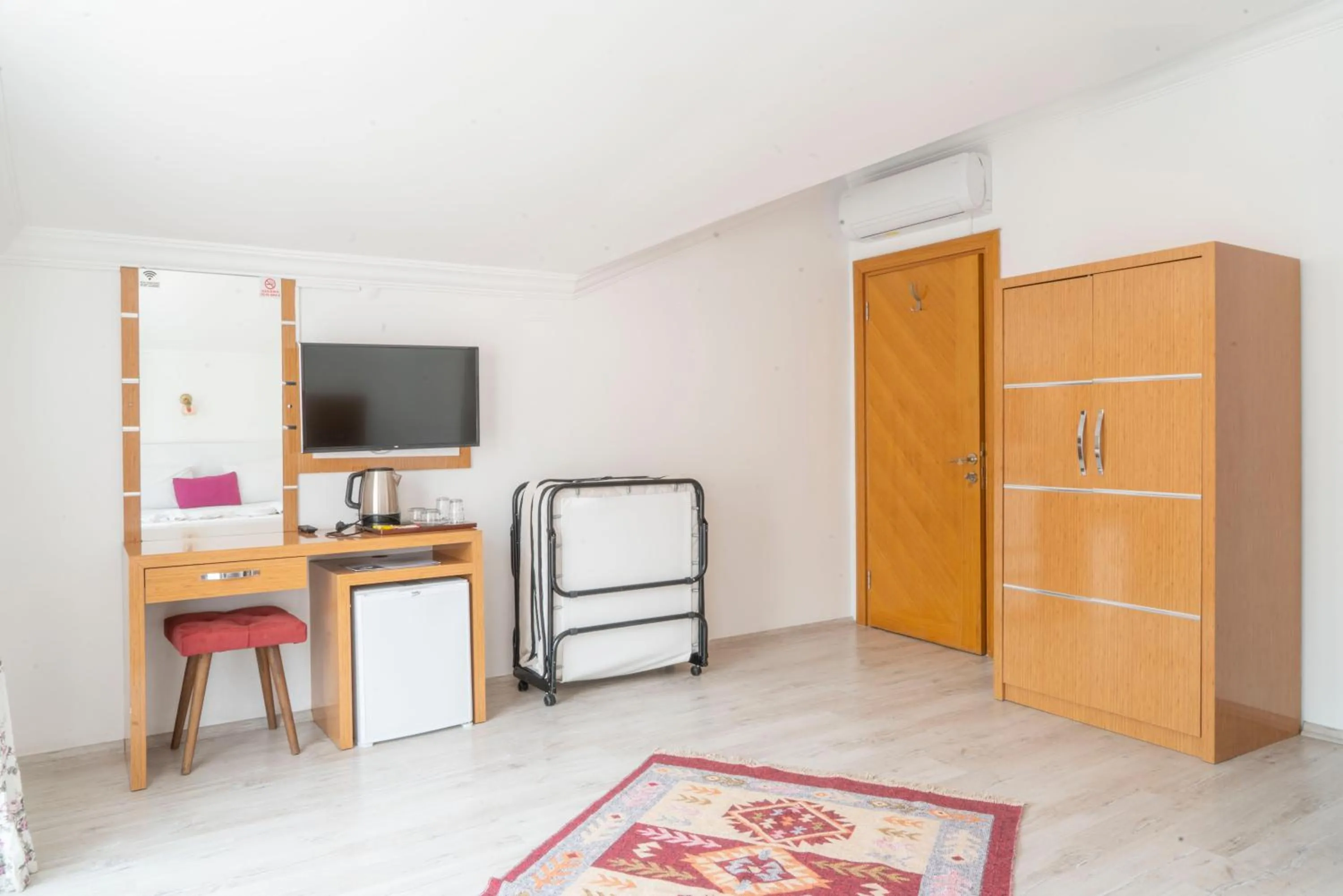 TV and multimedia in MANDALİN AKYAKA