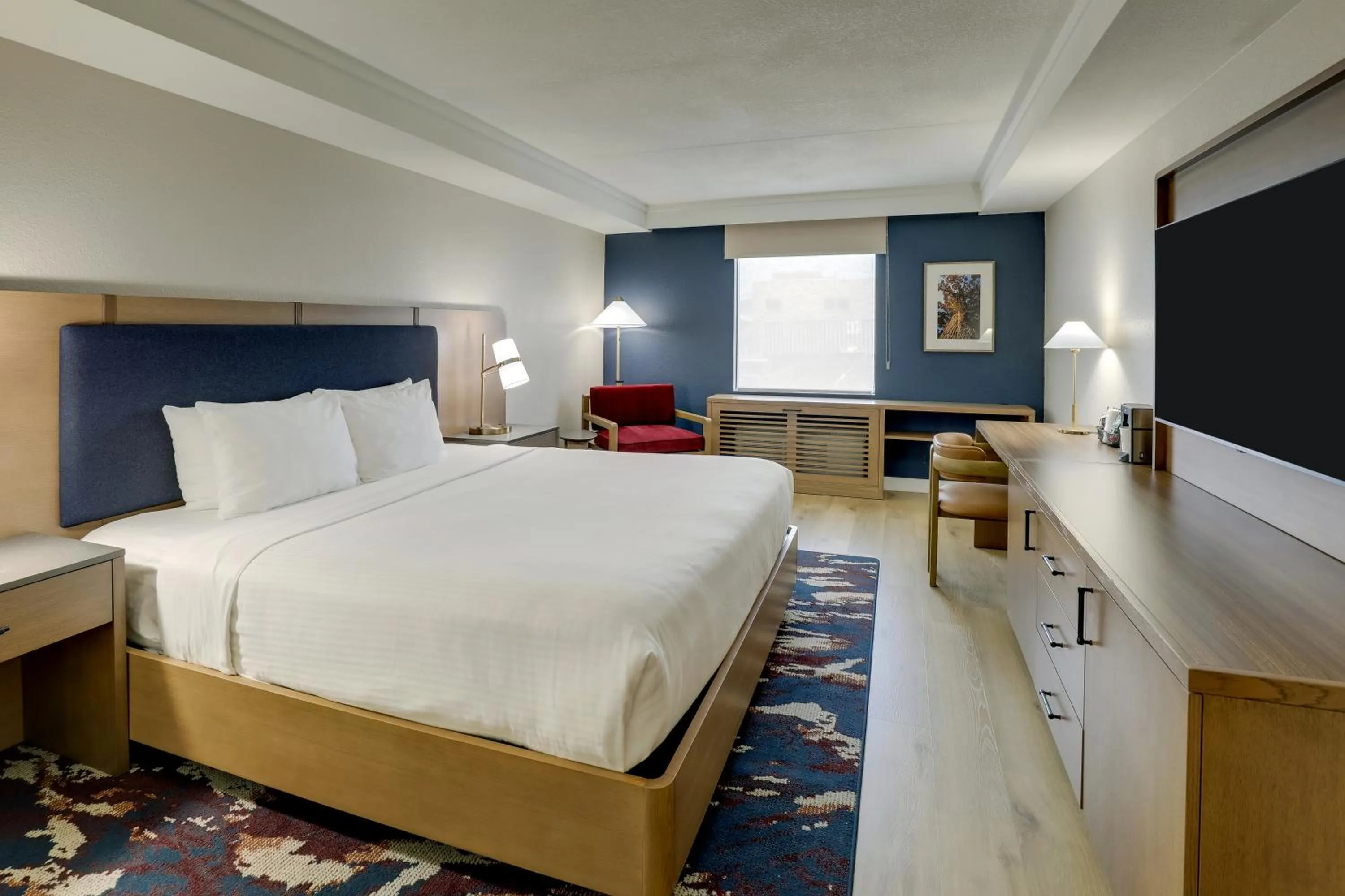 Bed in The Atrium Hotel on Third