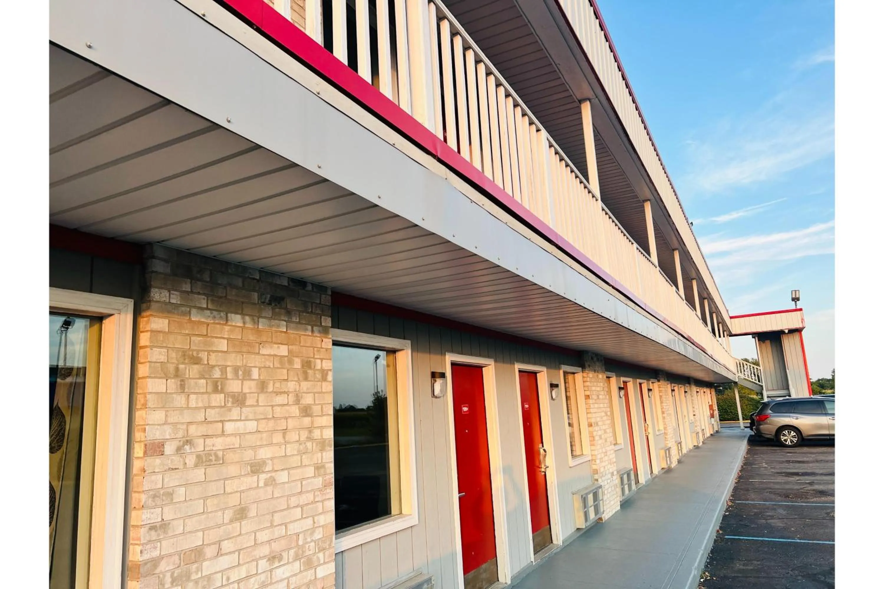 Facade/entrance in Relax Inn