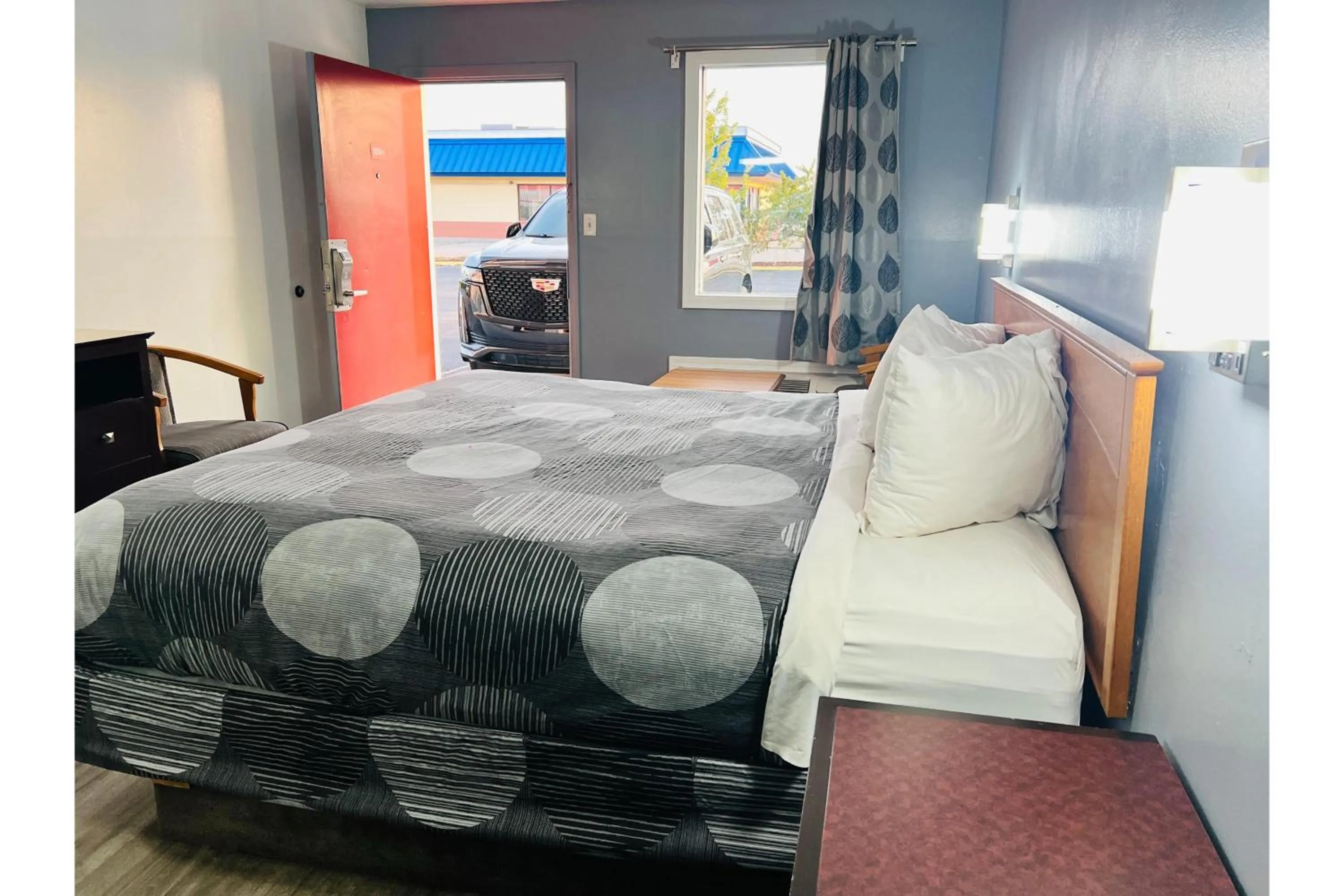 Bedroom, Bed in Relax Inn