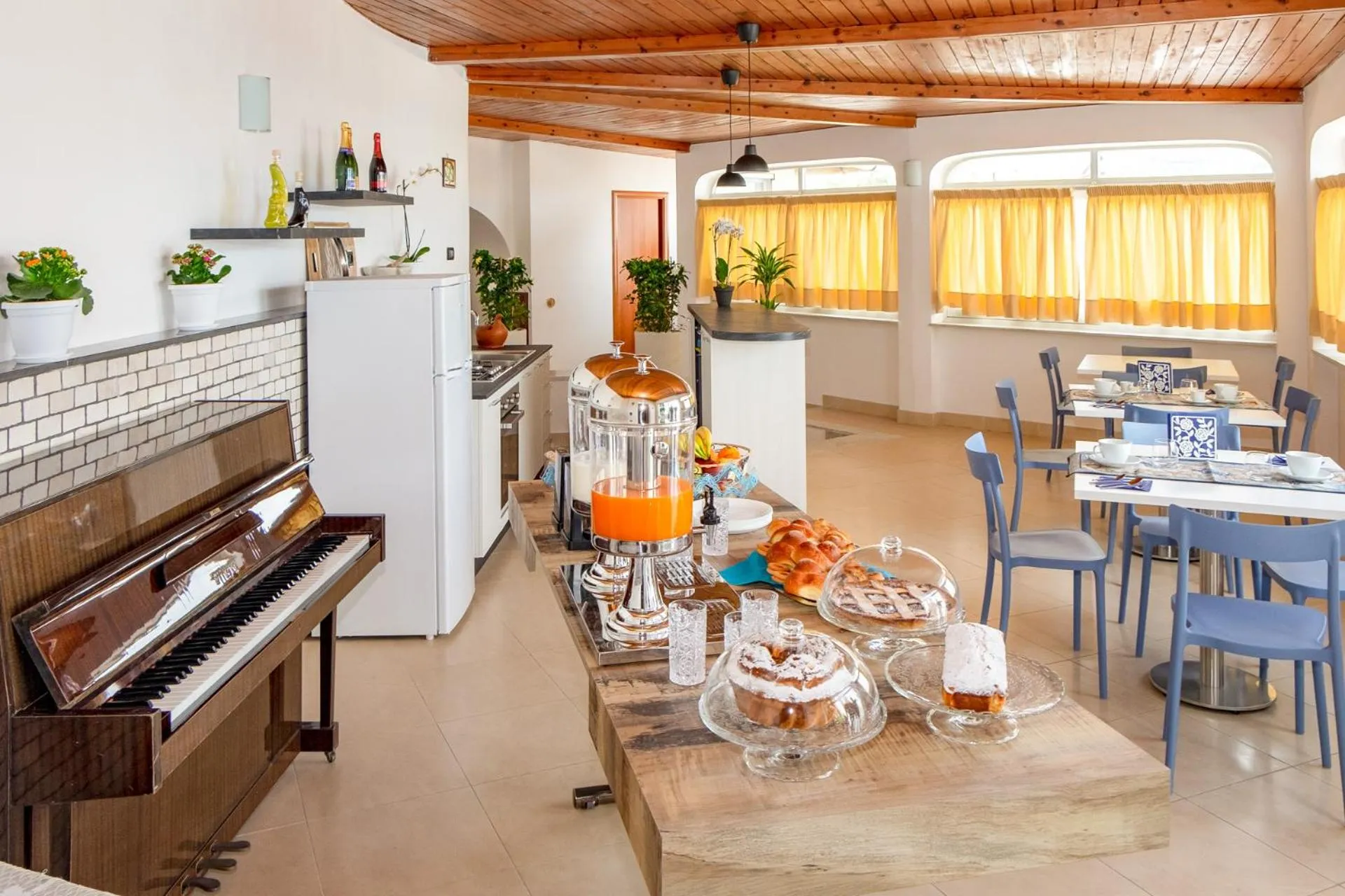 Breakfast in Casa MareLuna