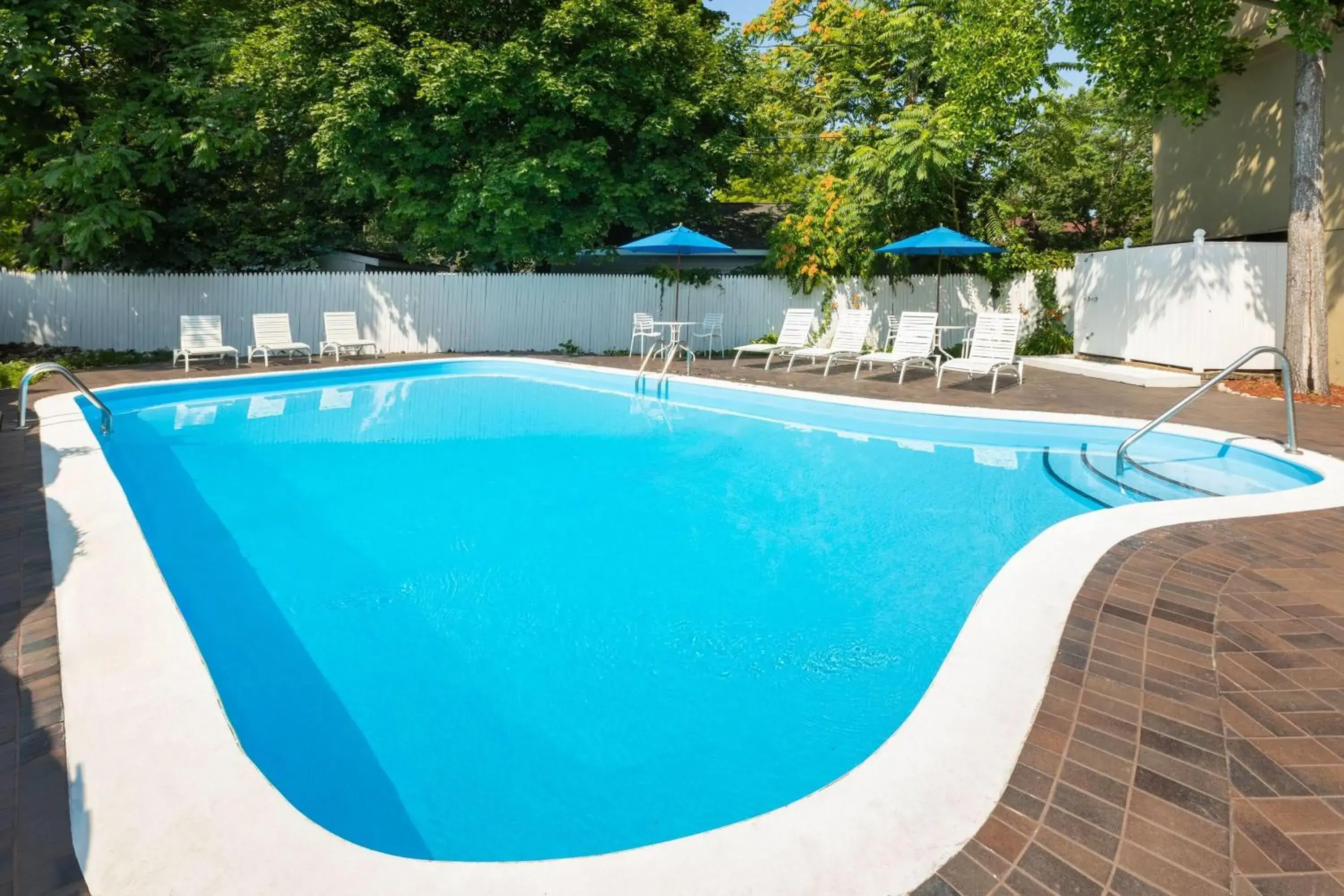 Swimming pool in Super 8 by Wyndham Traverse City Swimming pool in Super 8 by Wyndham Traverse City