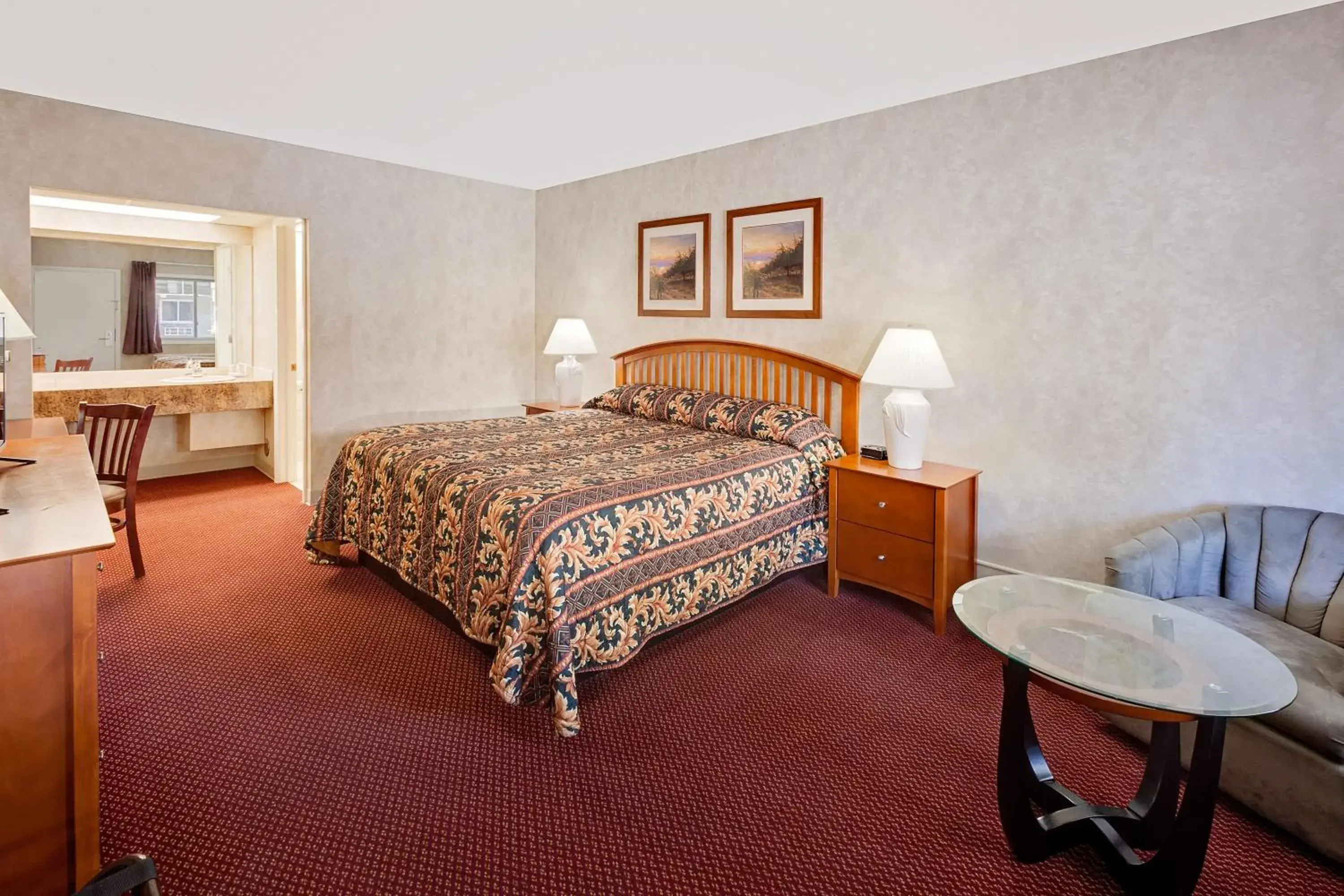 King Room in Super 8 by Wyndham Traverse City King Room in Super 8 by Wyndham Traverse City