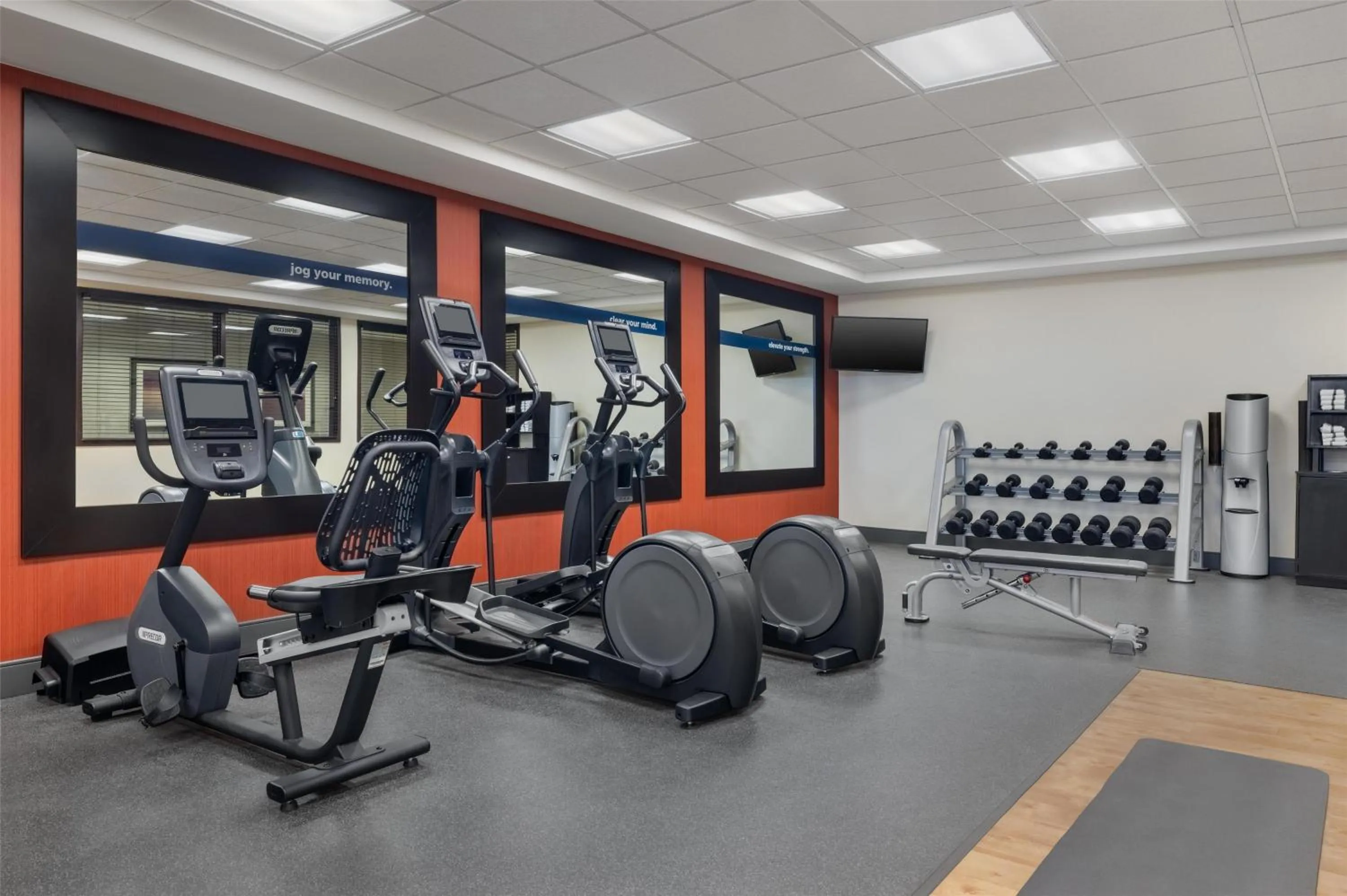 Fitness centre/facilities in Hampton Inn & Suites I-35/Mulvane