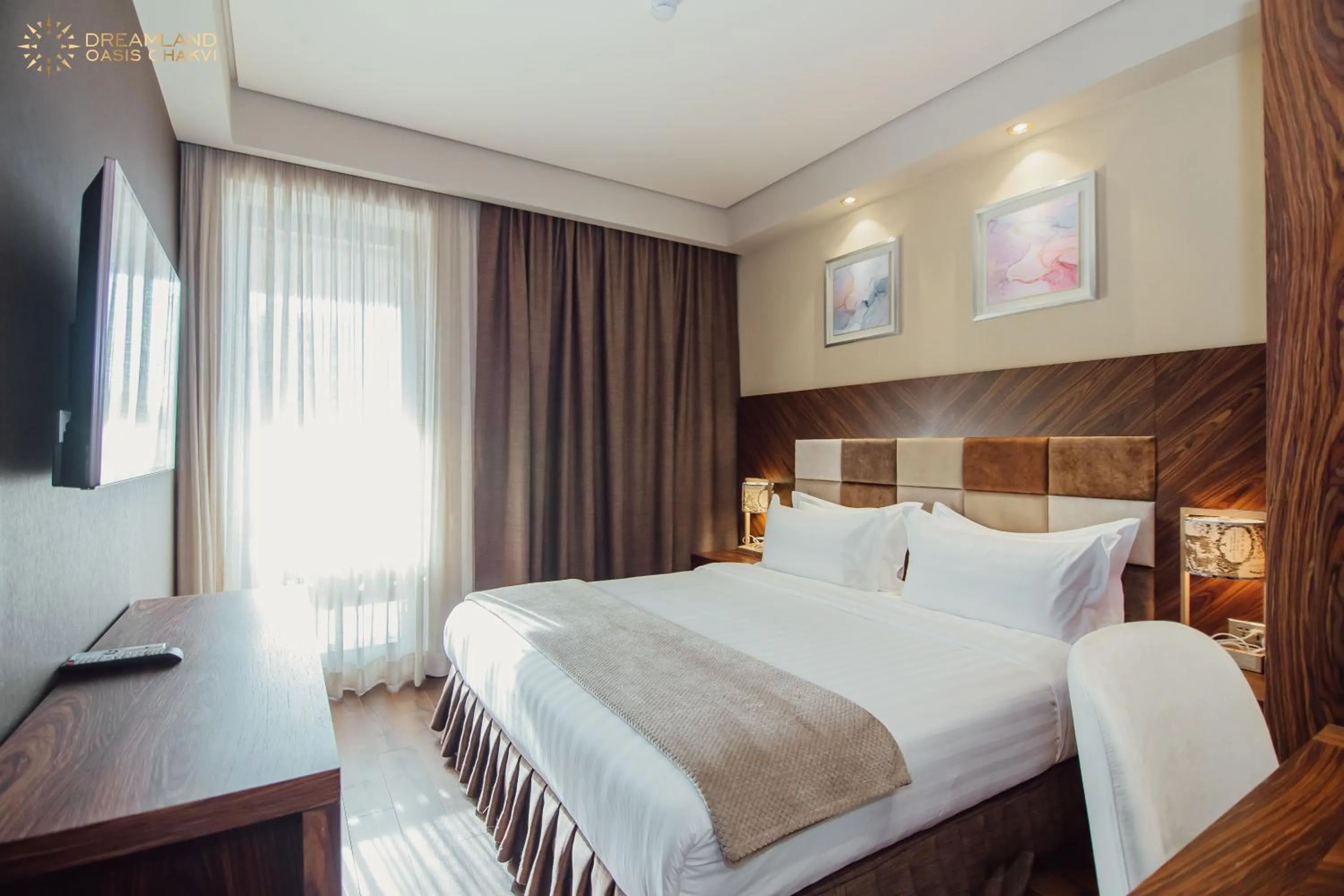 Bed in Dreamland Oasis Aparthotel