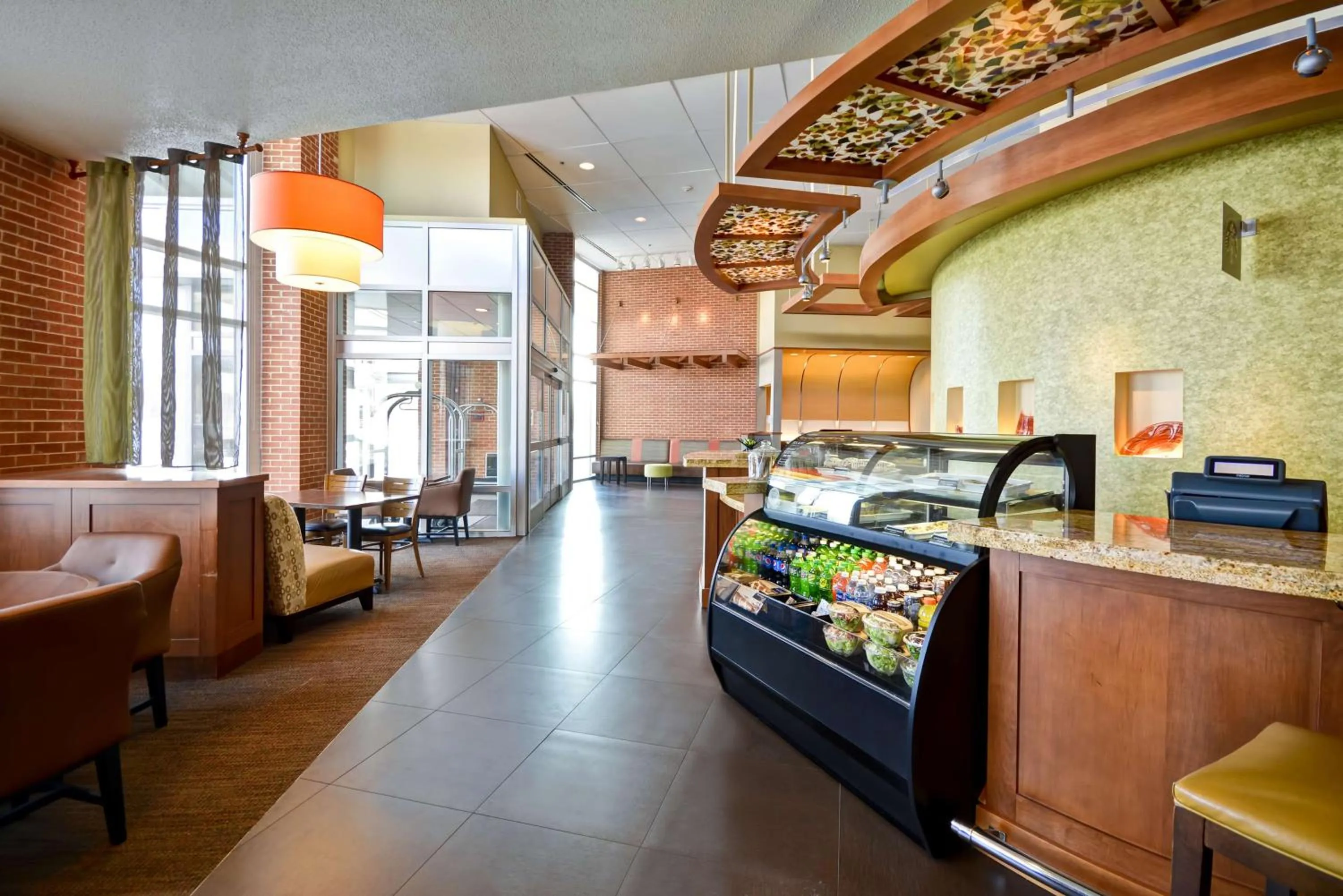 Restaurant/places to eat in Hyatt Place Chicago/Naperville/Warrenville