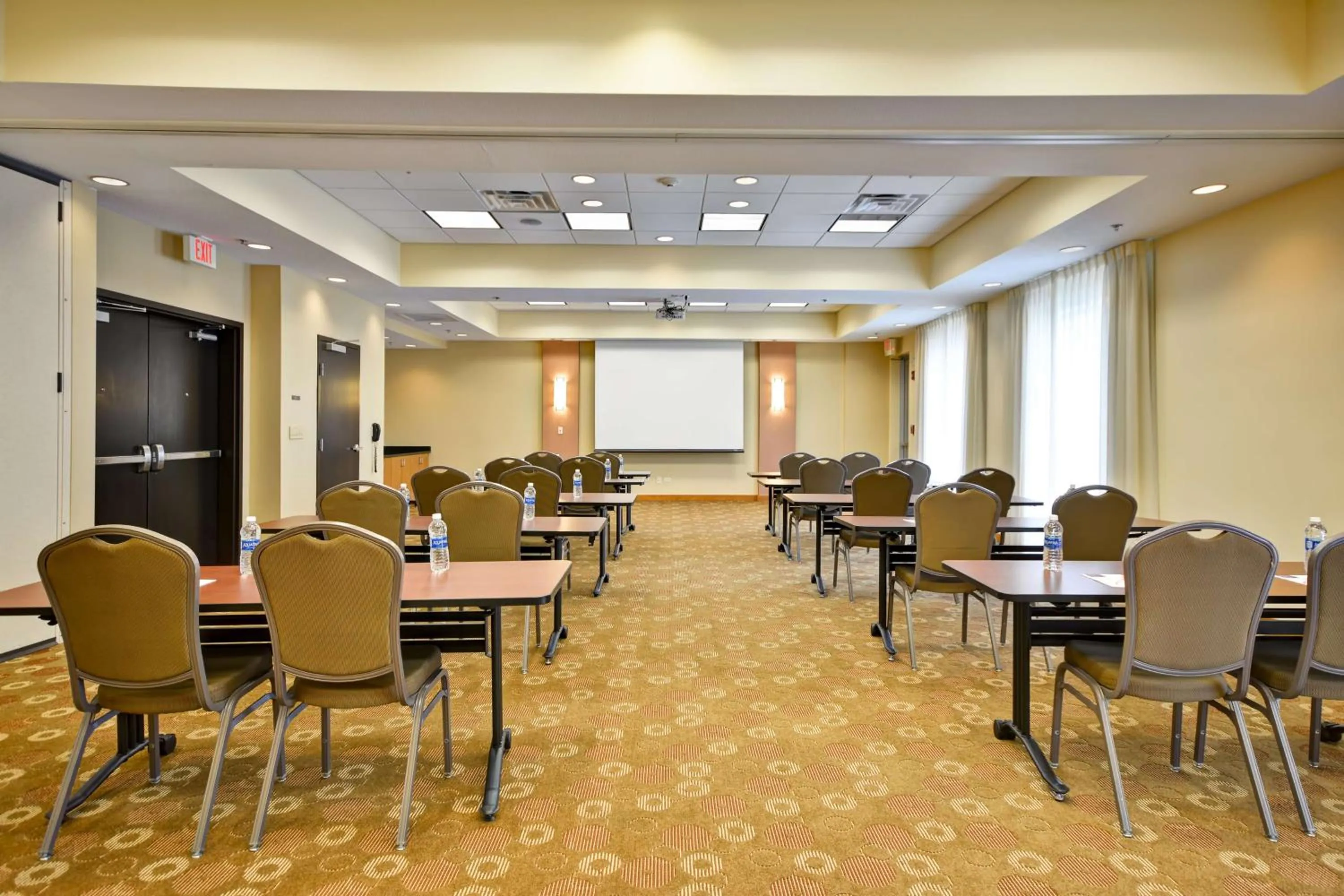 Meeting/conference room in Hyatt Place Chicago/Naperville/Warrenville