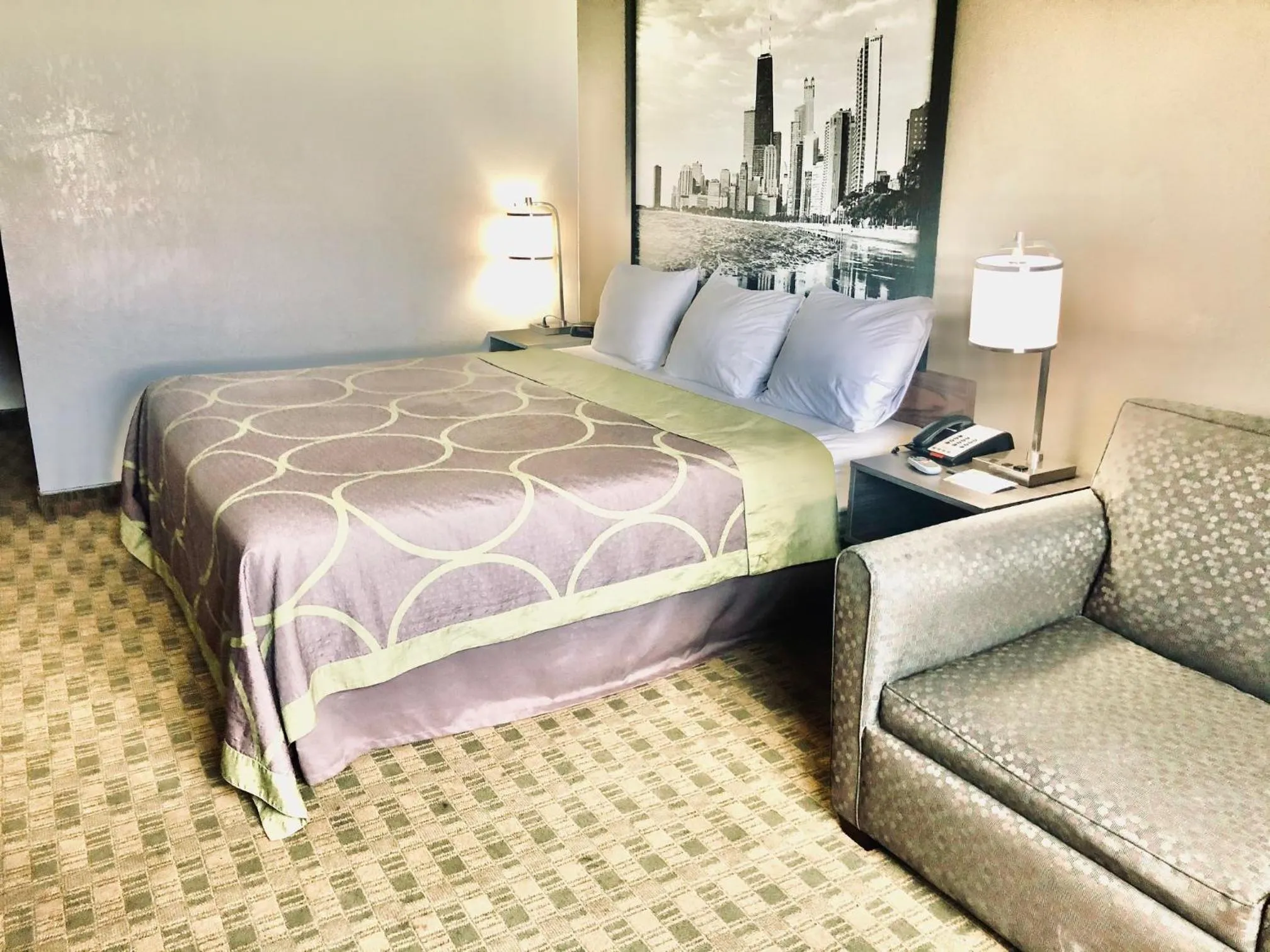 Bed in Super 8 by Wyndham Peru Starved Rock State Park