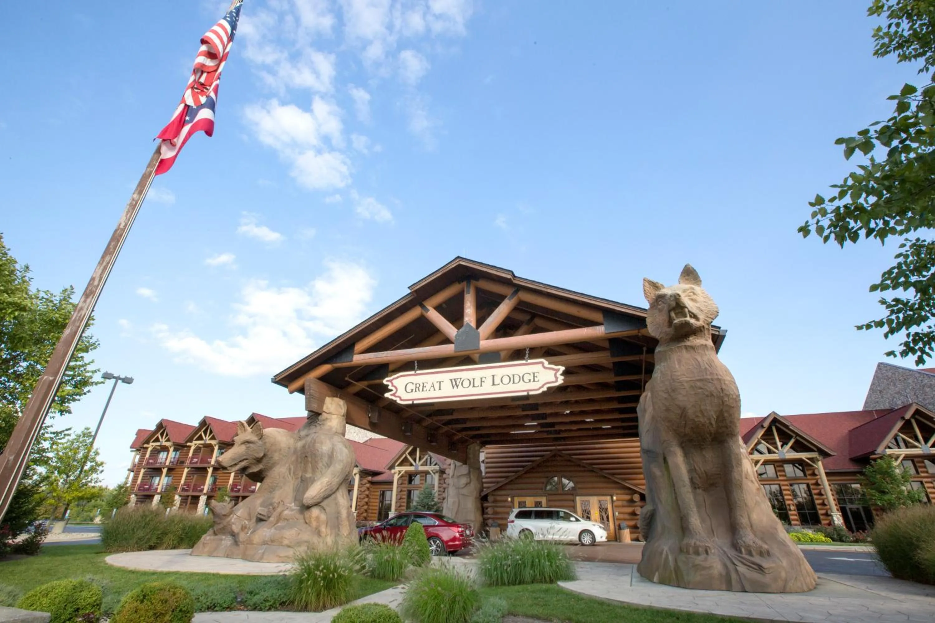 Property building in Great Wolf Lodge New England