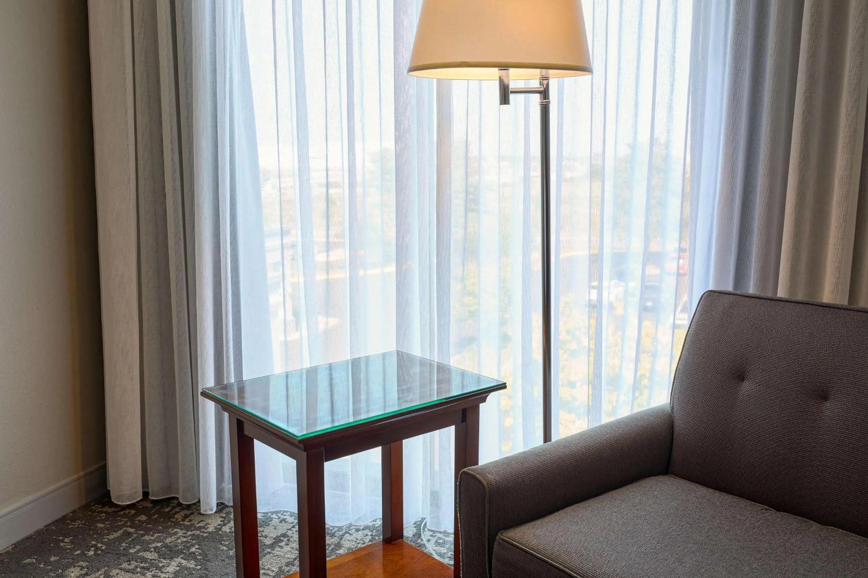 Photo of the whole room in Marriott Minneapolis Airport