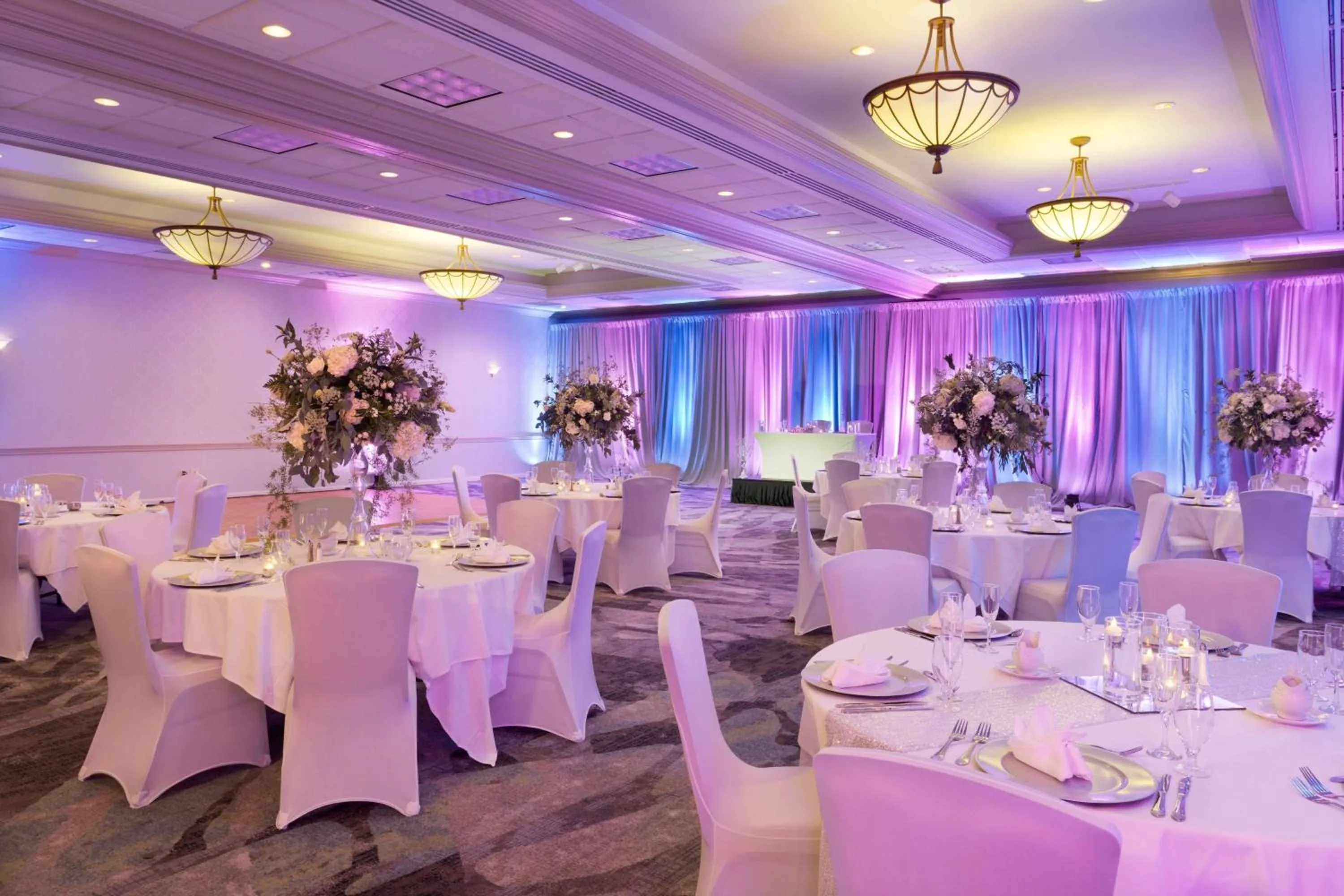 Lobby or reception in Marriott Minneapolis Airport